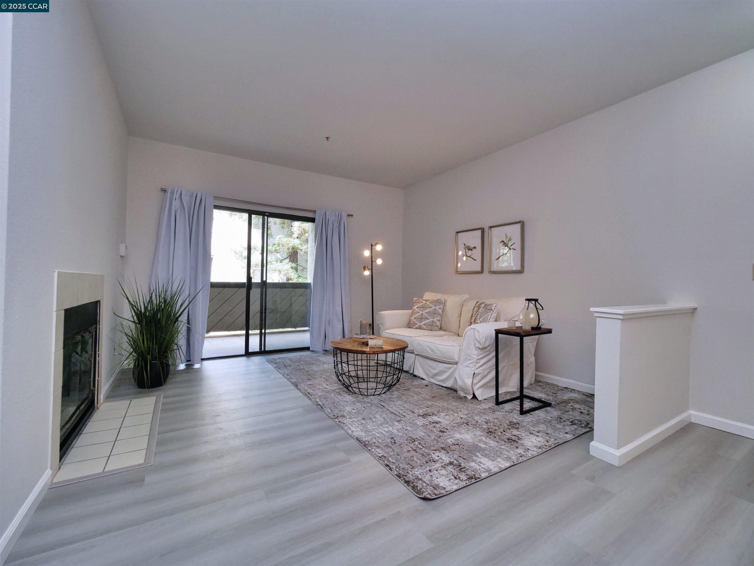 Photo #4: 41111103 Listing 