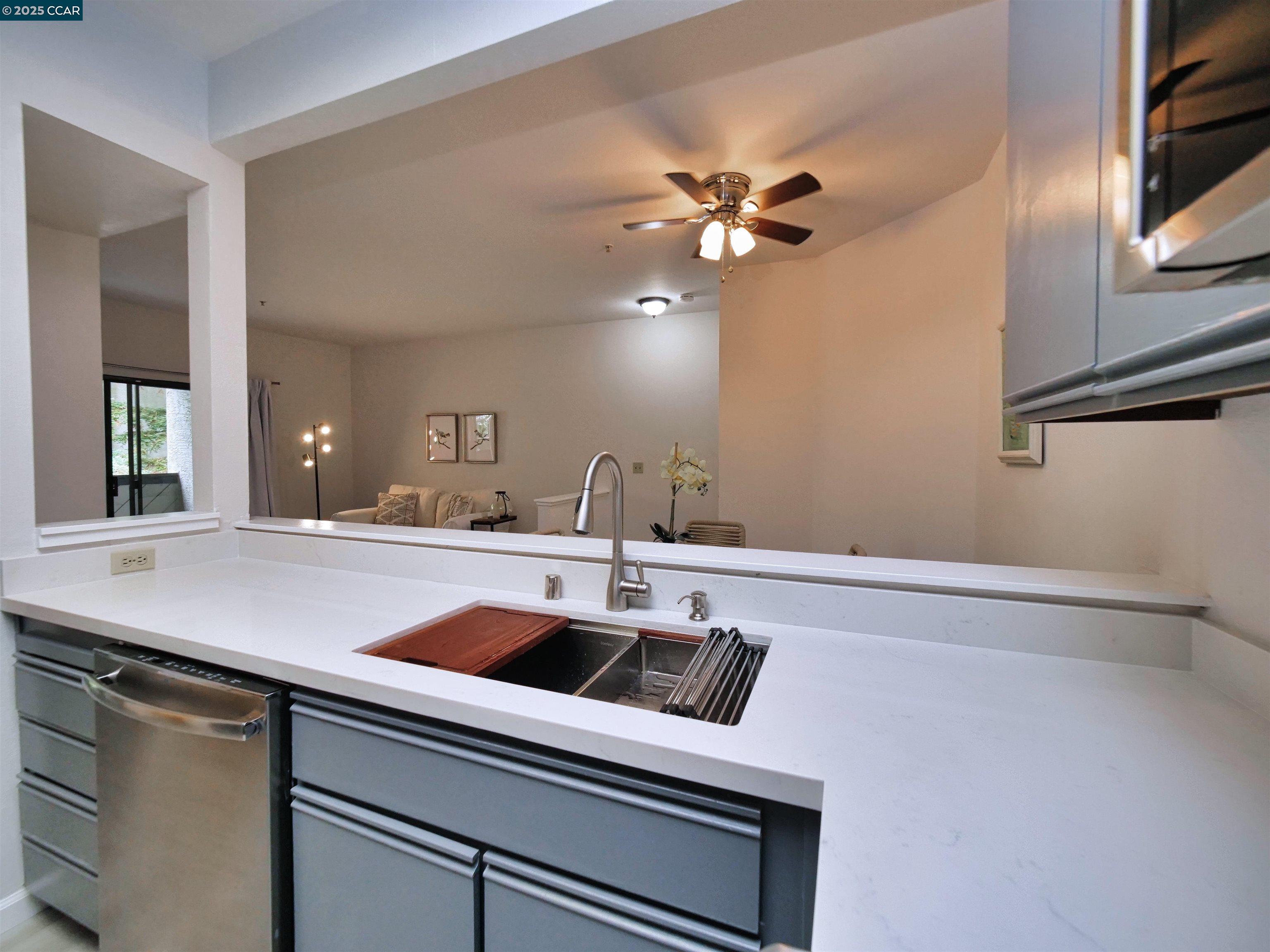 Photo #10: 41111103 Listing: Photo #10