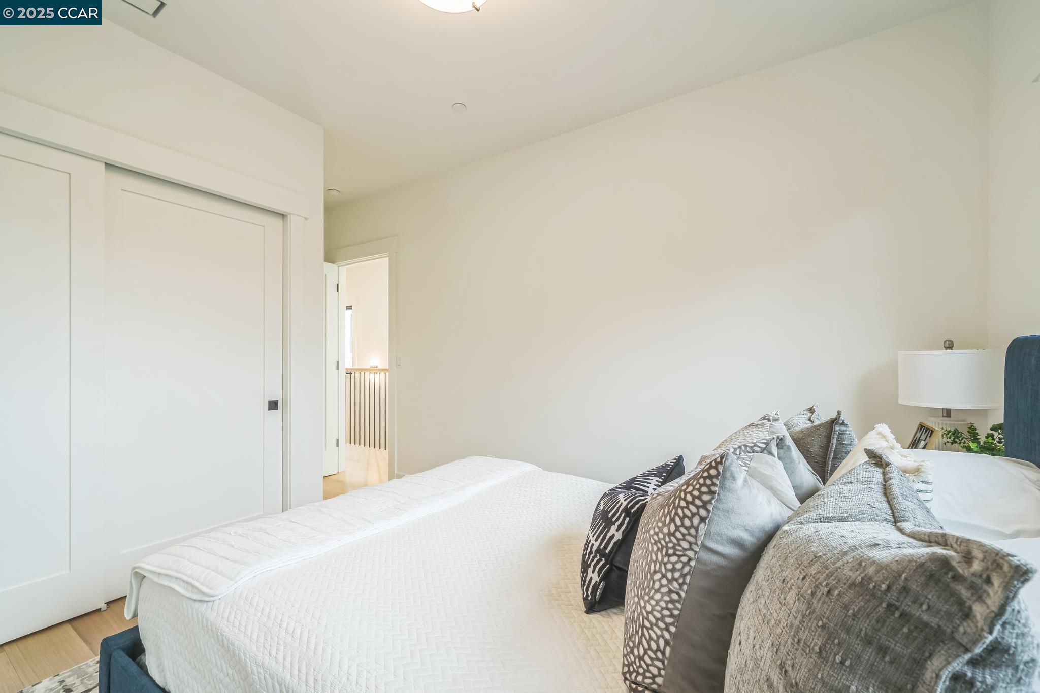Detail Gallery Image 32 of 47 For 1126 Brighton Ave, Albany,  CA 94706 - 3 Beds | 3 Baths