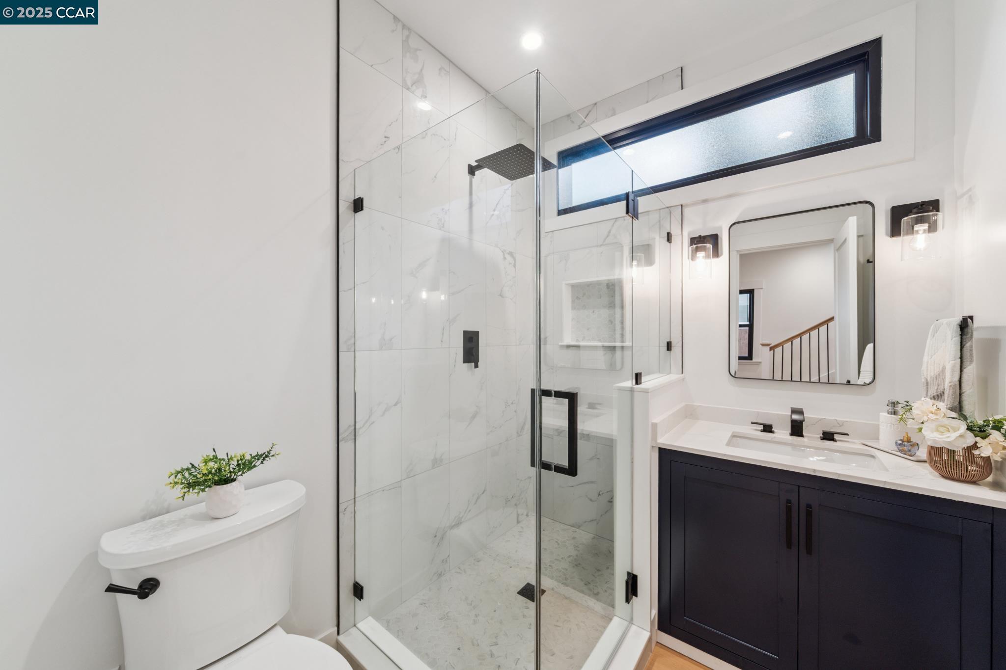 Detail Gallery Image 36 of 47 For 1126 Brighton Ave, Albany,  CA 94706 - 3 Beds | 3 Baths
