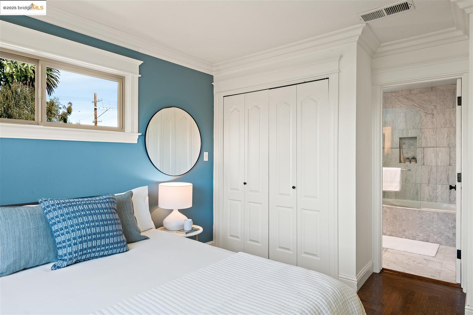 Detail Gallery Image 19 of 35 For 2310 Spaulding Ave, Berkeley,  CA 94703 - 3 Beds | 2 Baths