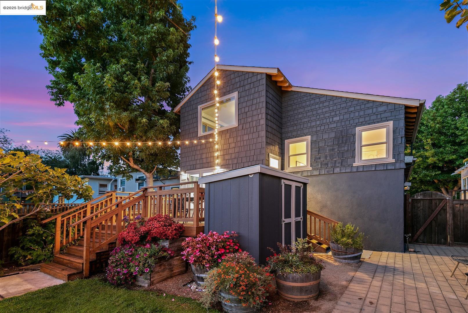 Detail Gallery Image 28 of 35 For 2310 Spaulding Ave, Berkeley,  CA 94703 - 3 Beds | 2 Baths