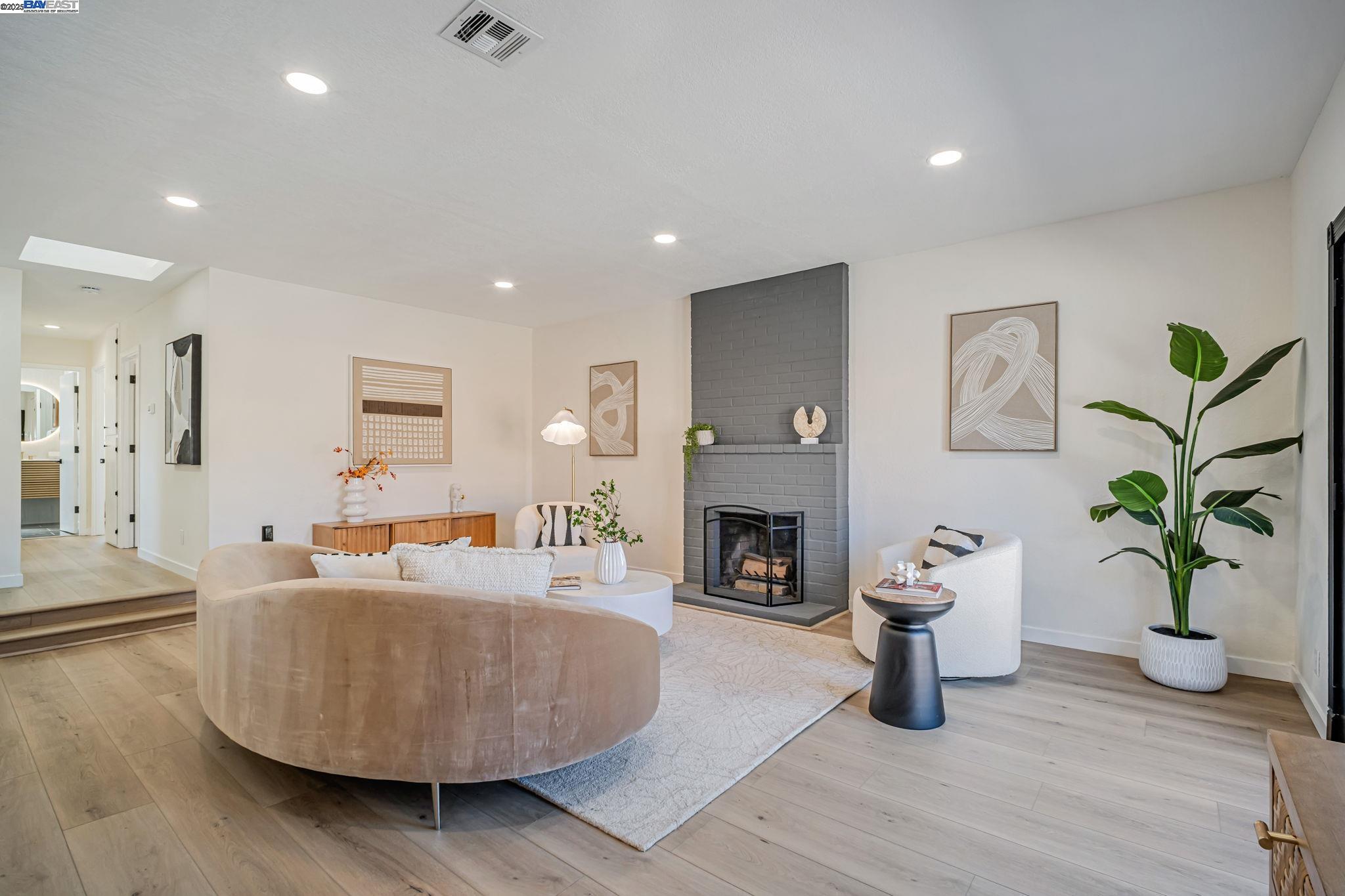 Detail Gallery Image 10 of 31 For 6588 Flanders Dr, Newark,  CA 94560 - 3 Beds | 2 Baths