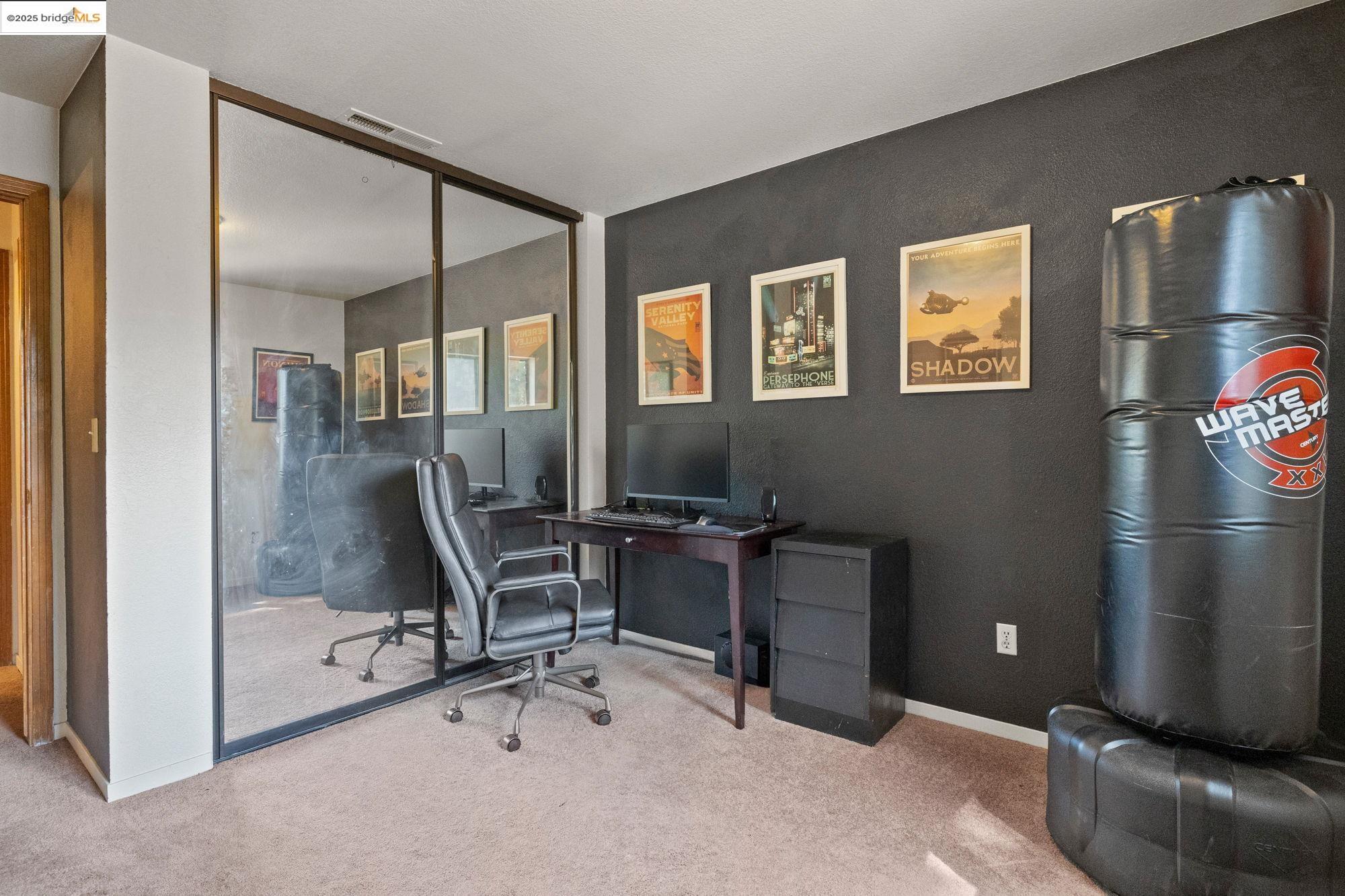 Detail Gallery Image 9 of 26 For 20630 Chief Fuller Road, Mi Wuk Village,  CA 95346 - 3 Beds | 2 Baths