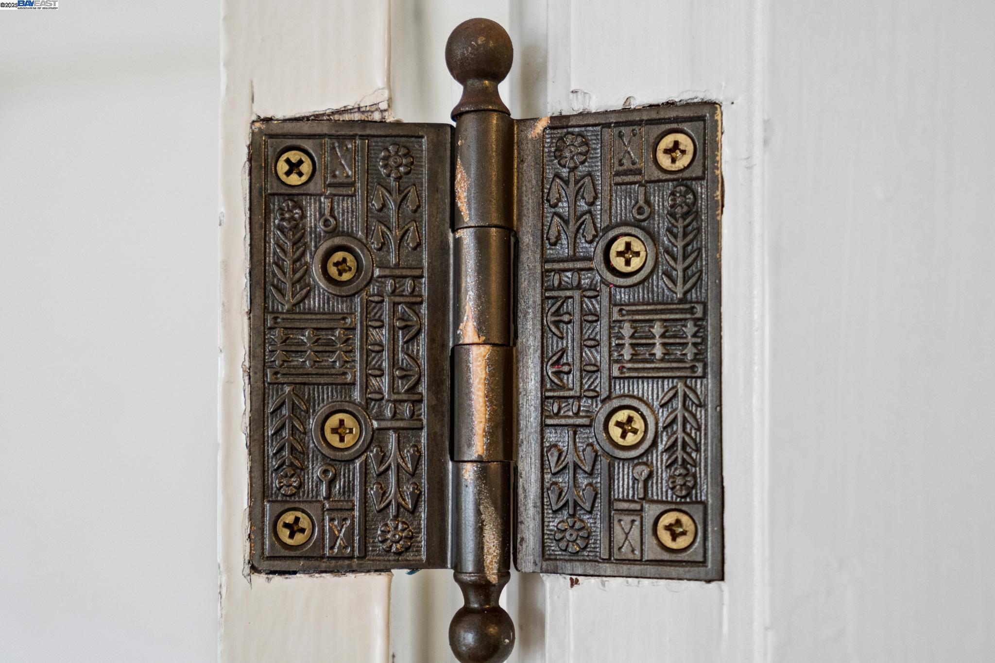 Detail Gallery Image 40 of 56 For 2120 Encinal Ave, Alameda,  CA 94501 - 8 Beds | 4/1 Baths