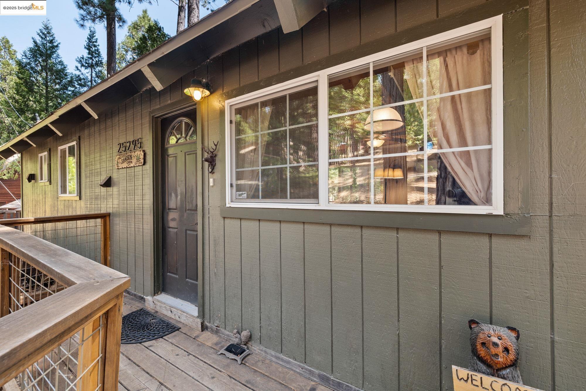 Detail Gallery Image 2 of 32 For 25295 Esther, Long Barn,  CA 95335 - 3 Beds | 1 Baths