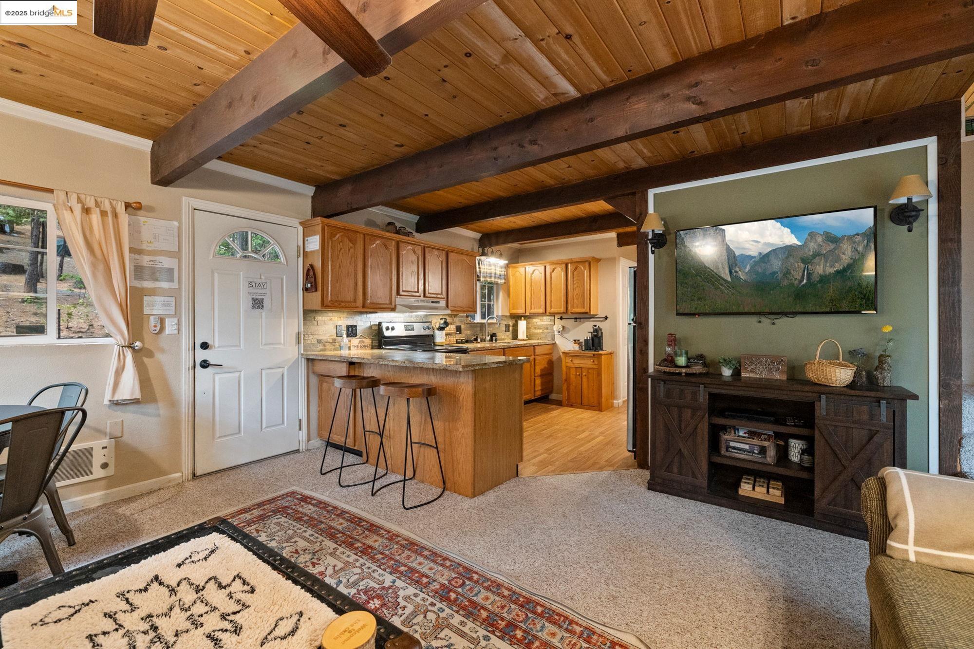 Detail Gallery Image 3 of 32 For 25295 Esther, Long Barn,  CA 95335 - 3 Beds | 1 Baths