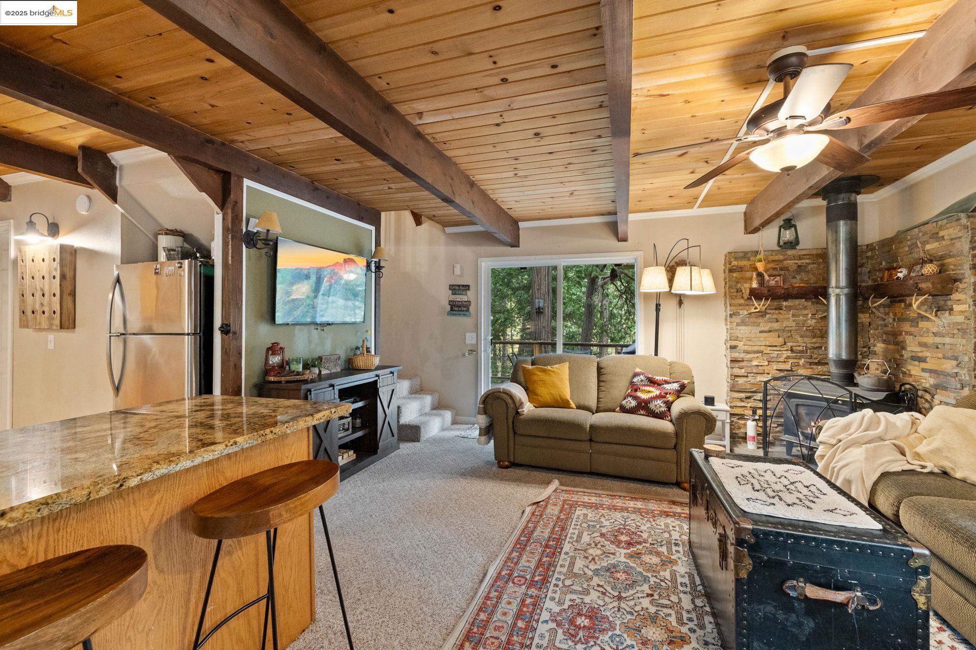 Detail Gallery Image 5 of 32 For 25295 Esther, Long Barn,  CA 95335 - 3 Beds | 1 Baths