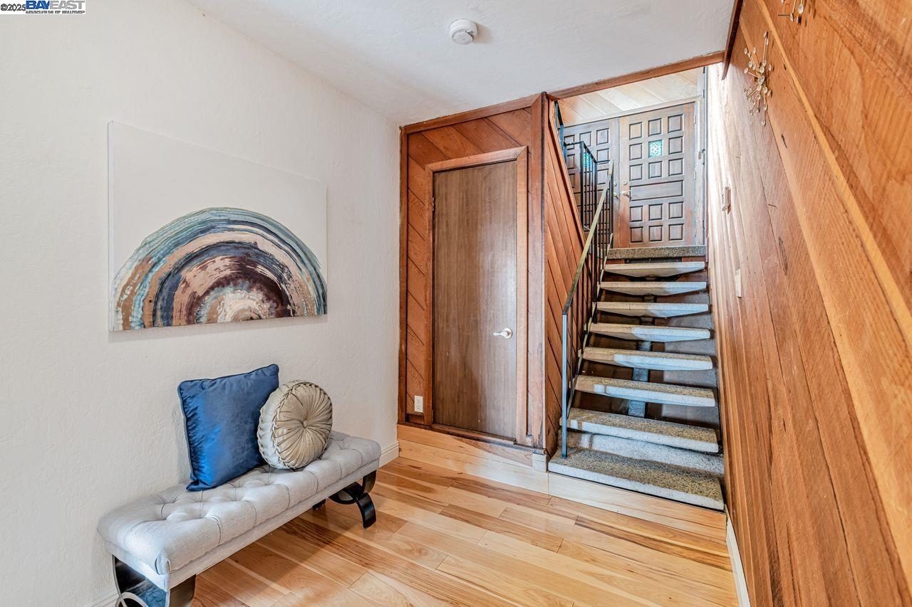 Detail Gallery Image 28 of 60 For 31865 Chicoine Ave, Hayward,  CA 94544 - 3 Beds | 2/1 Baths