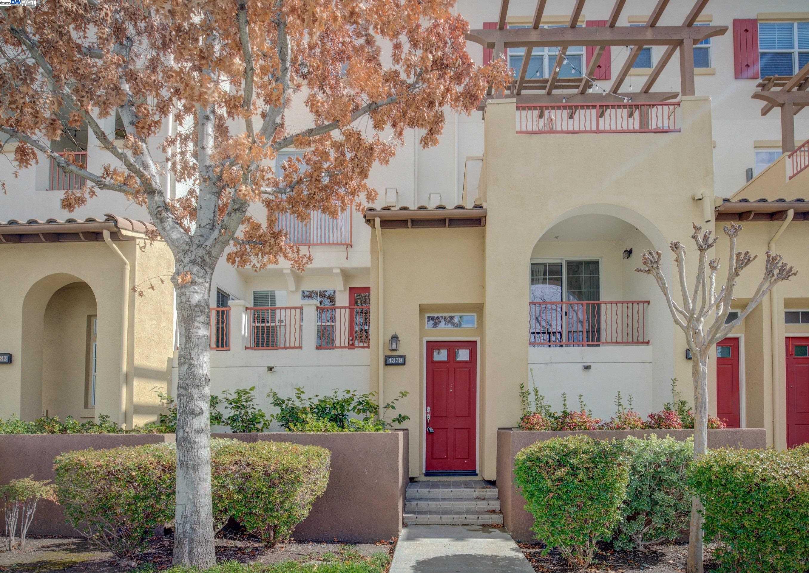 Front Image Thumbnail for BE41111118