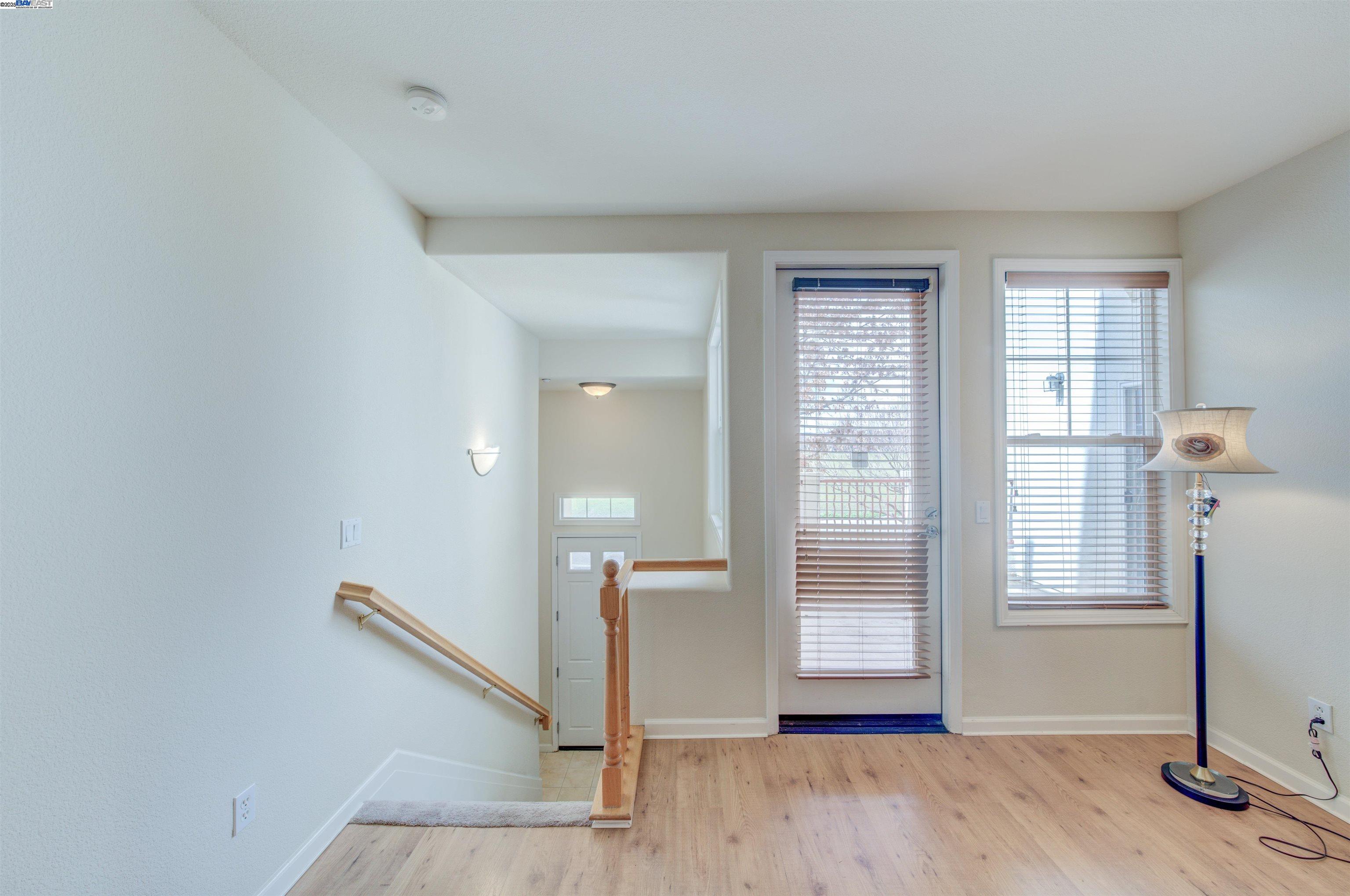 Photo #2: 41111118 Listing 