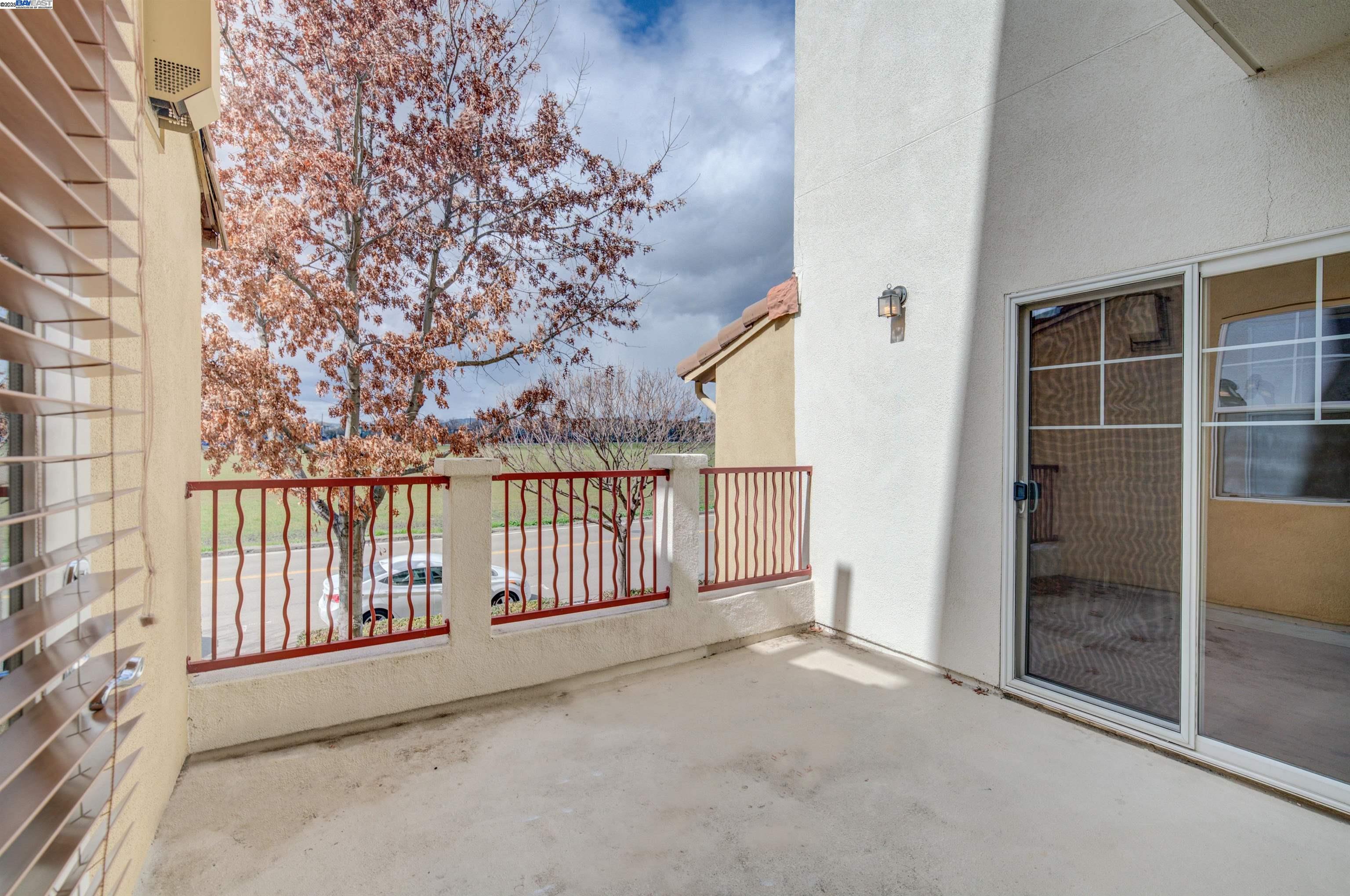 Photo #5: 41111118 Listing 