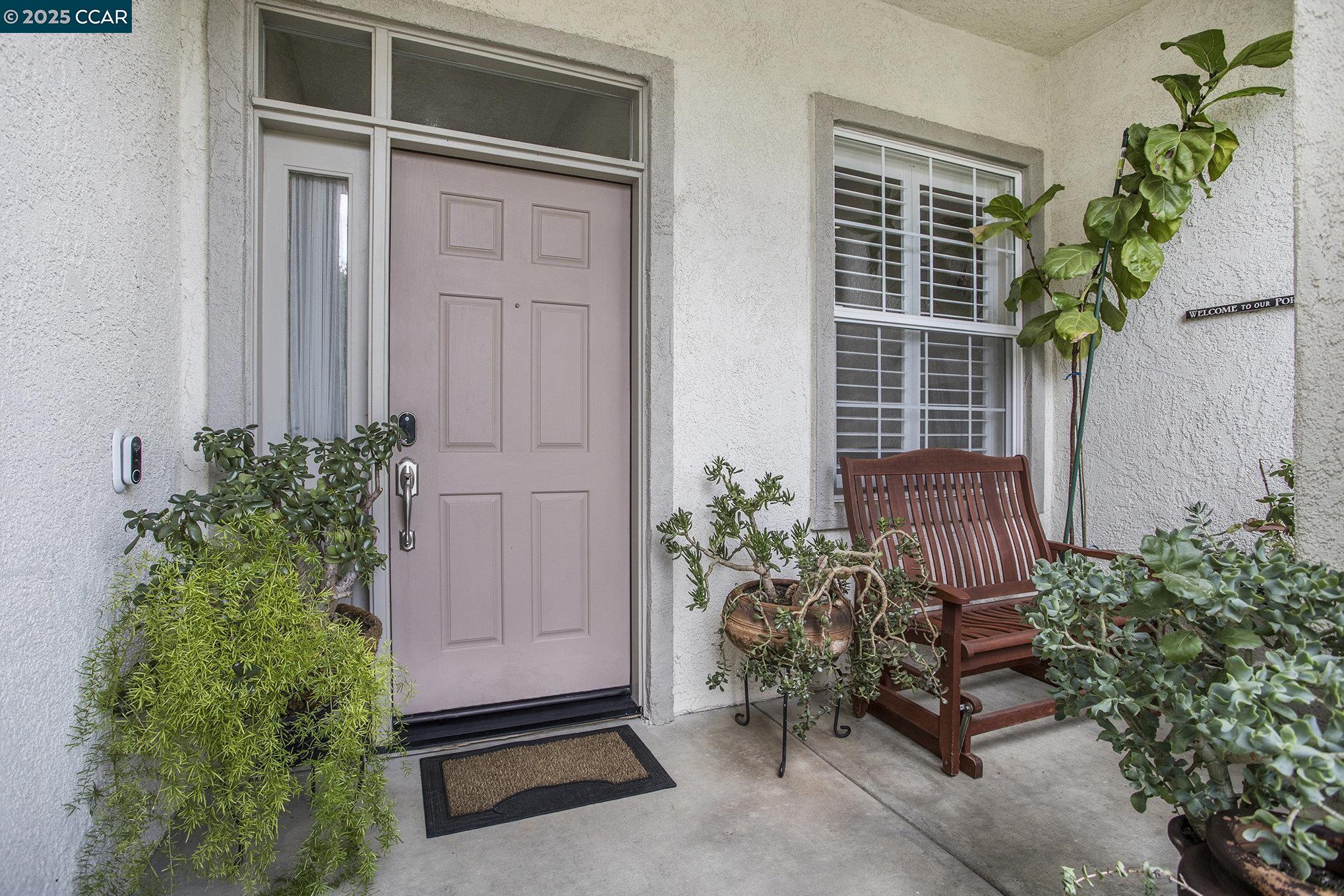Detail Gallery Image 4 of 32 For 451 Tayberry Ln, Brentwood,  CA 94513 - 2 Beds | 2/1 Baths