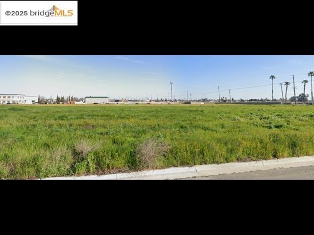 Detail Gallery Image 1 of 1 For 1255 Montclaire Dr, Ceres,  CA 95307 - – Beds | – Baths