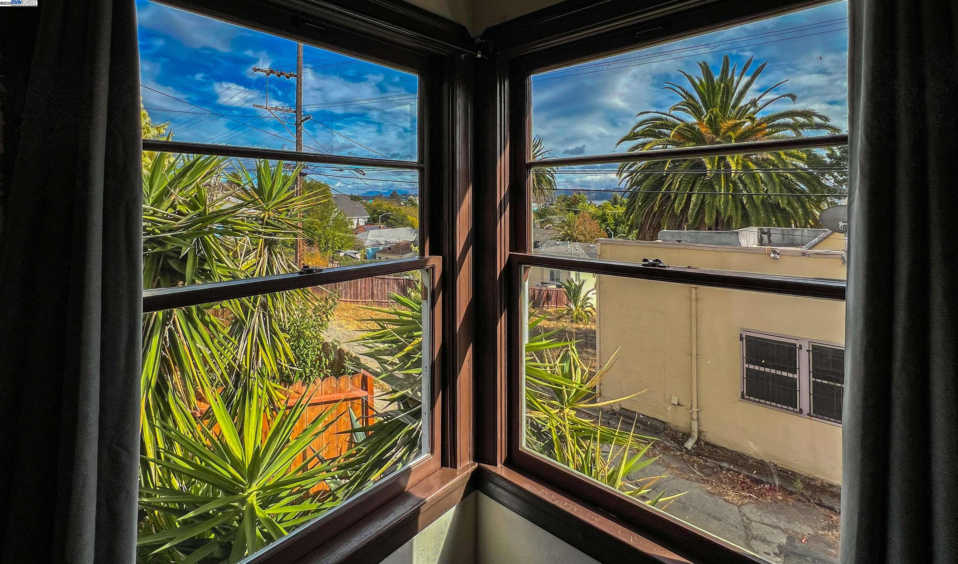 Detail Gallery Image 10 of 24 For 518 Branciforte St, Vallejo,  CA 94590 - 2 Beds | 1/1 Baths