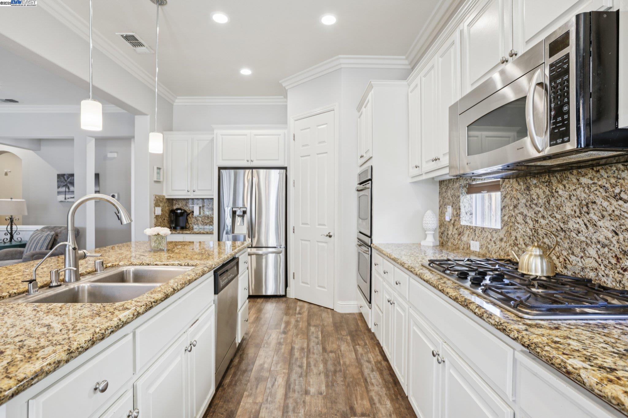 Detail Gallery Image 20 of 42 For 5672 Arcadia Circle, Discovery Bay,  CA 94505 - 4 Beds | 3 Baths