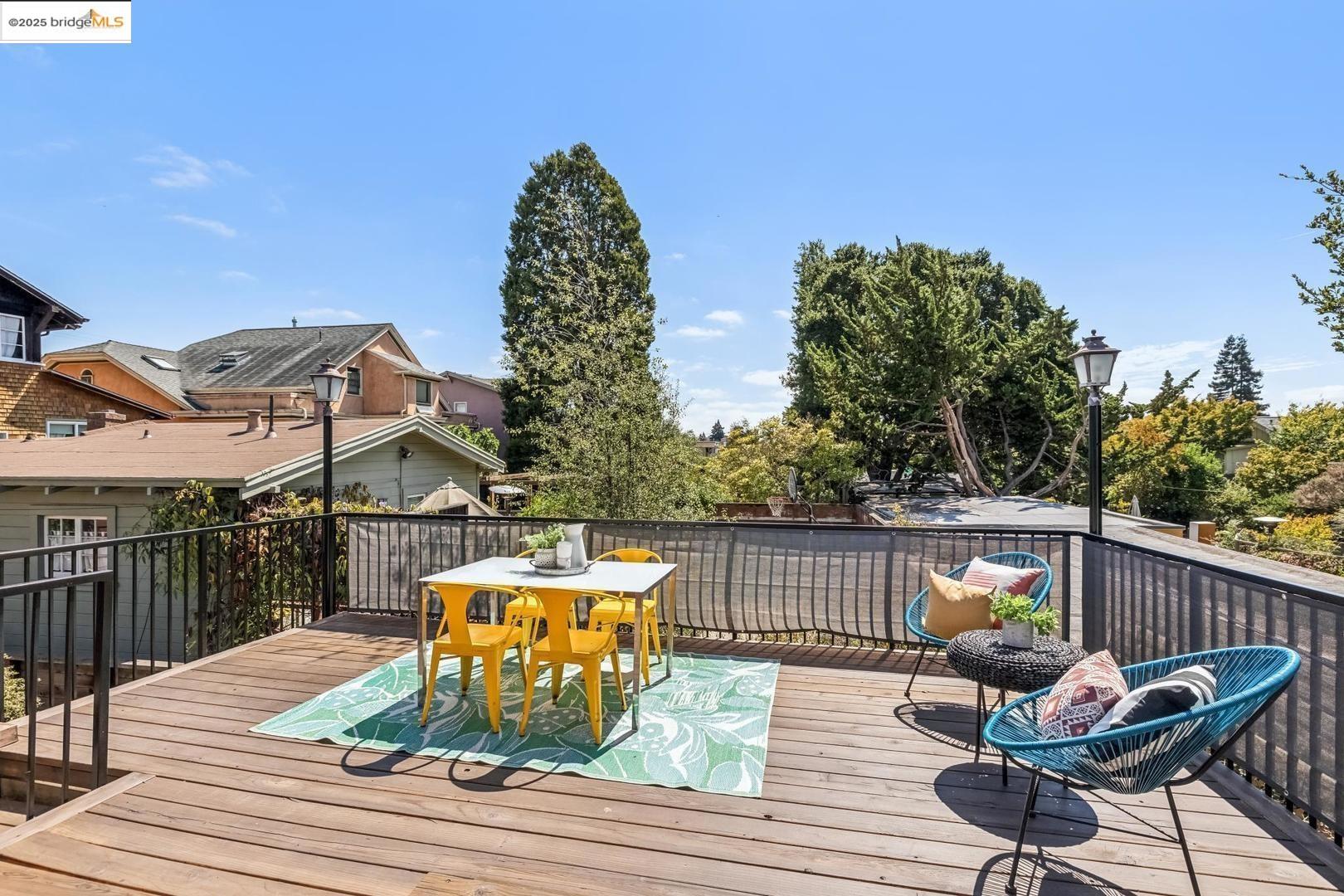 Detail Gallery Image 27 of 54 For 1936 Berryman St, Berkeley,  CA 94709 - – Beds | – Baths