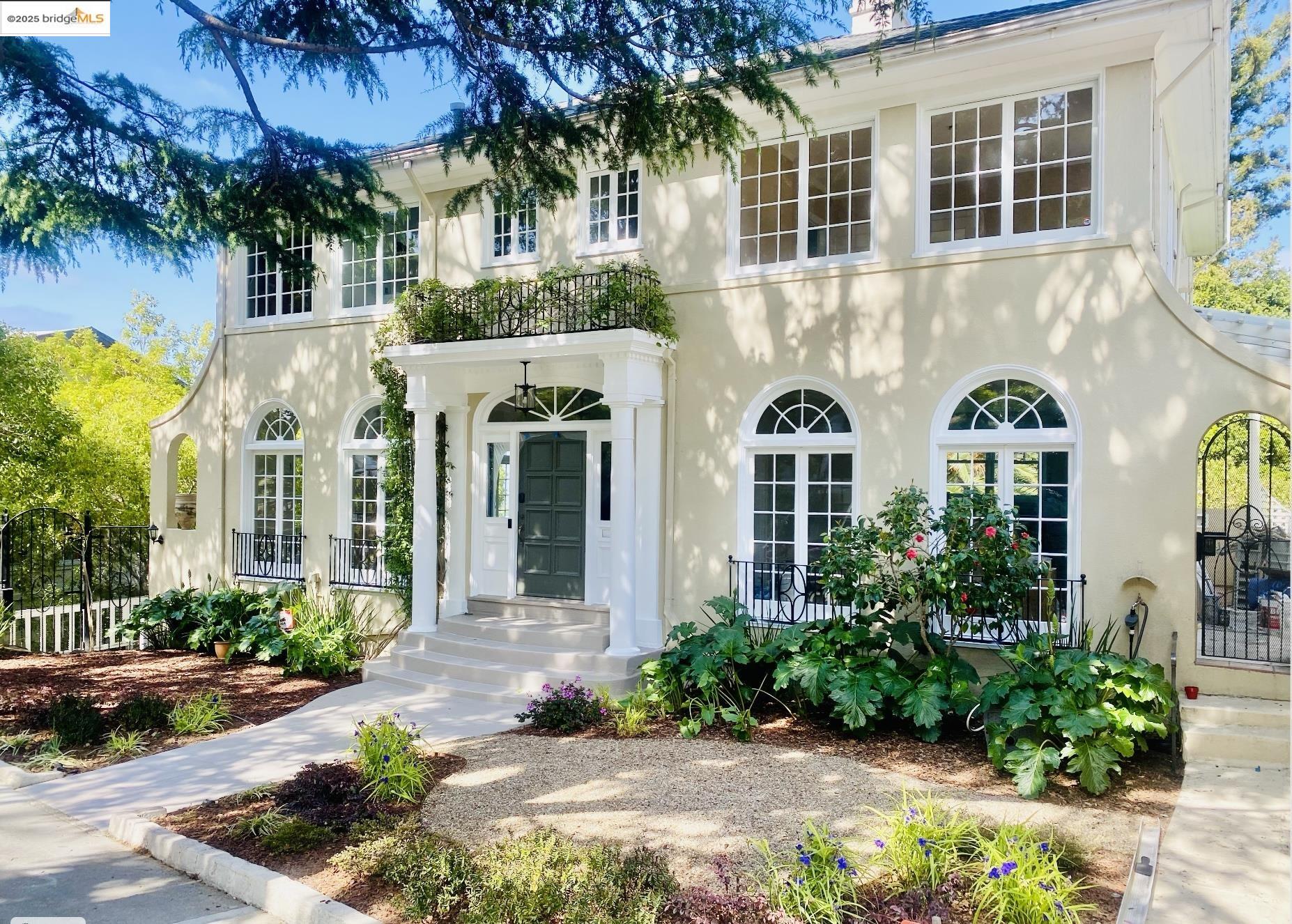 Front Image Thumbnail for EB41111147