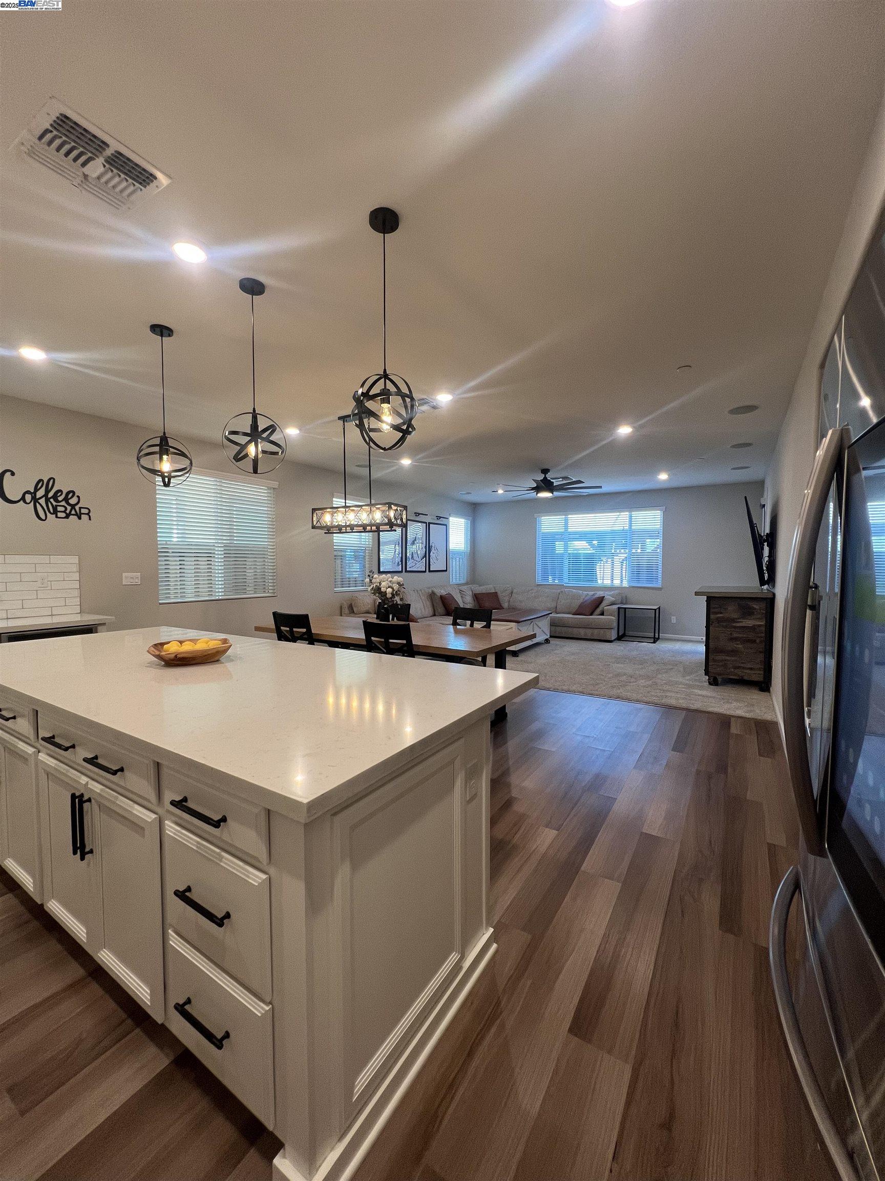 Detail Gallery Image 7 of 34 For 1085 Alloro Dr, Brentwood,  CA 94513 - 5 Beds | 3/1 Baths