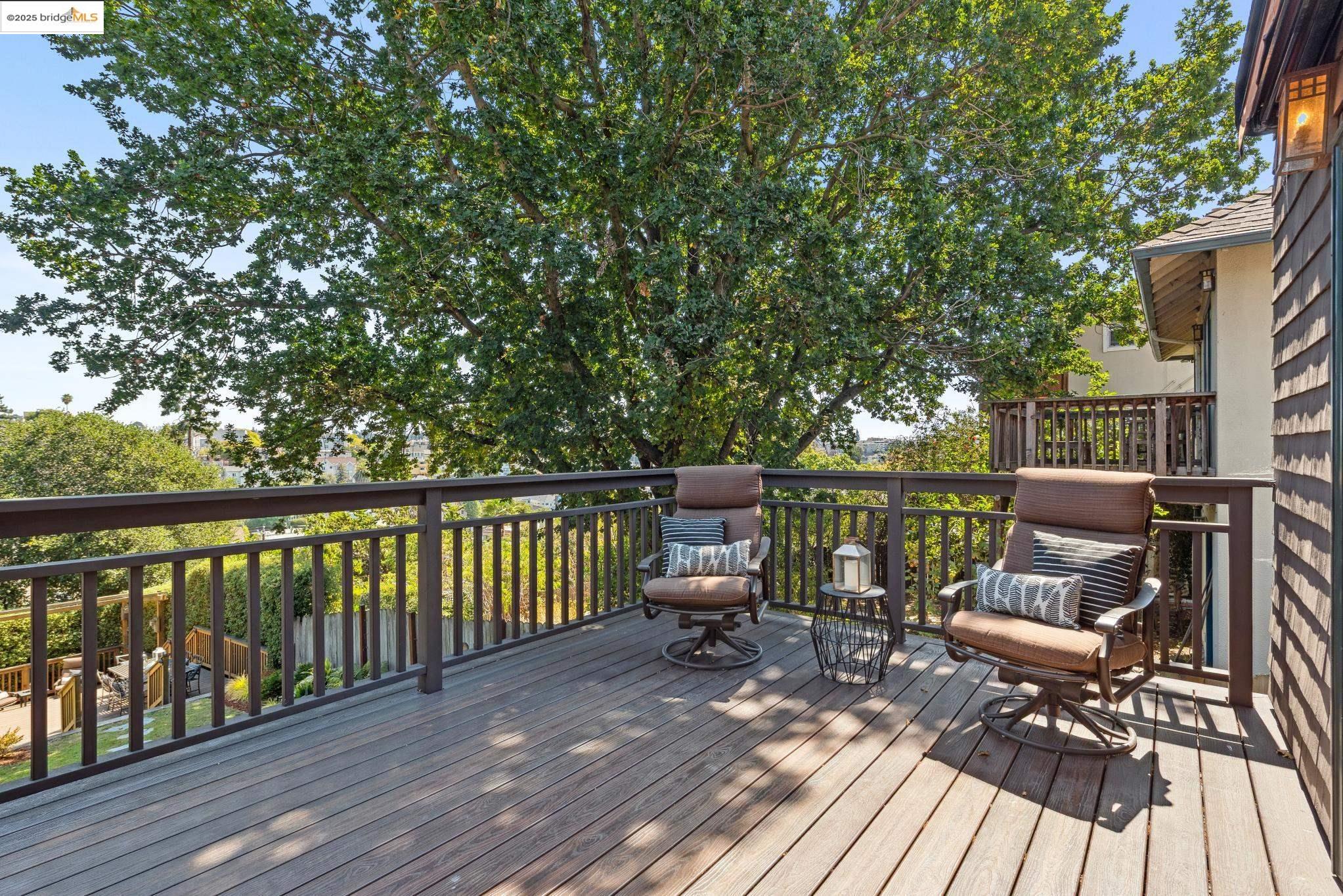 Detail Gallery Image 22 of 60 For 526 Mira Vista Ave, Oakland,  CA 94610 - – Beds | – Baths