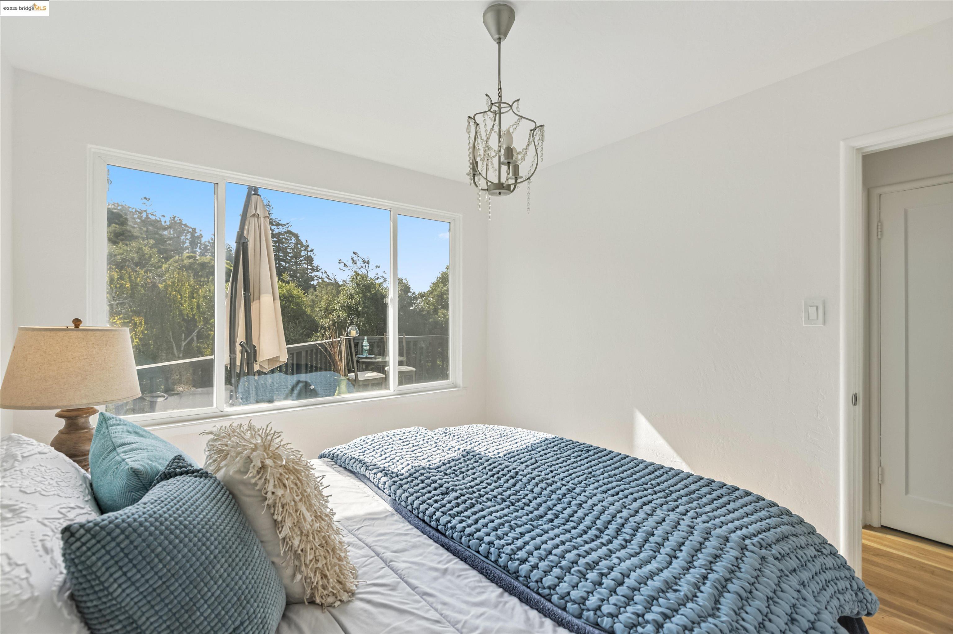 Detail Gallery Image 20 of 33 For 7318 Gladys Ave, El Cerrito,  CA 94530 - 3 Beds | 1 Baths