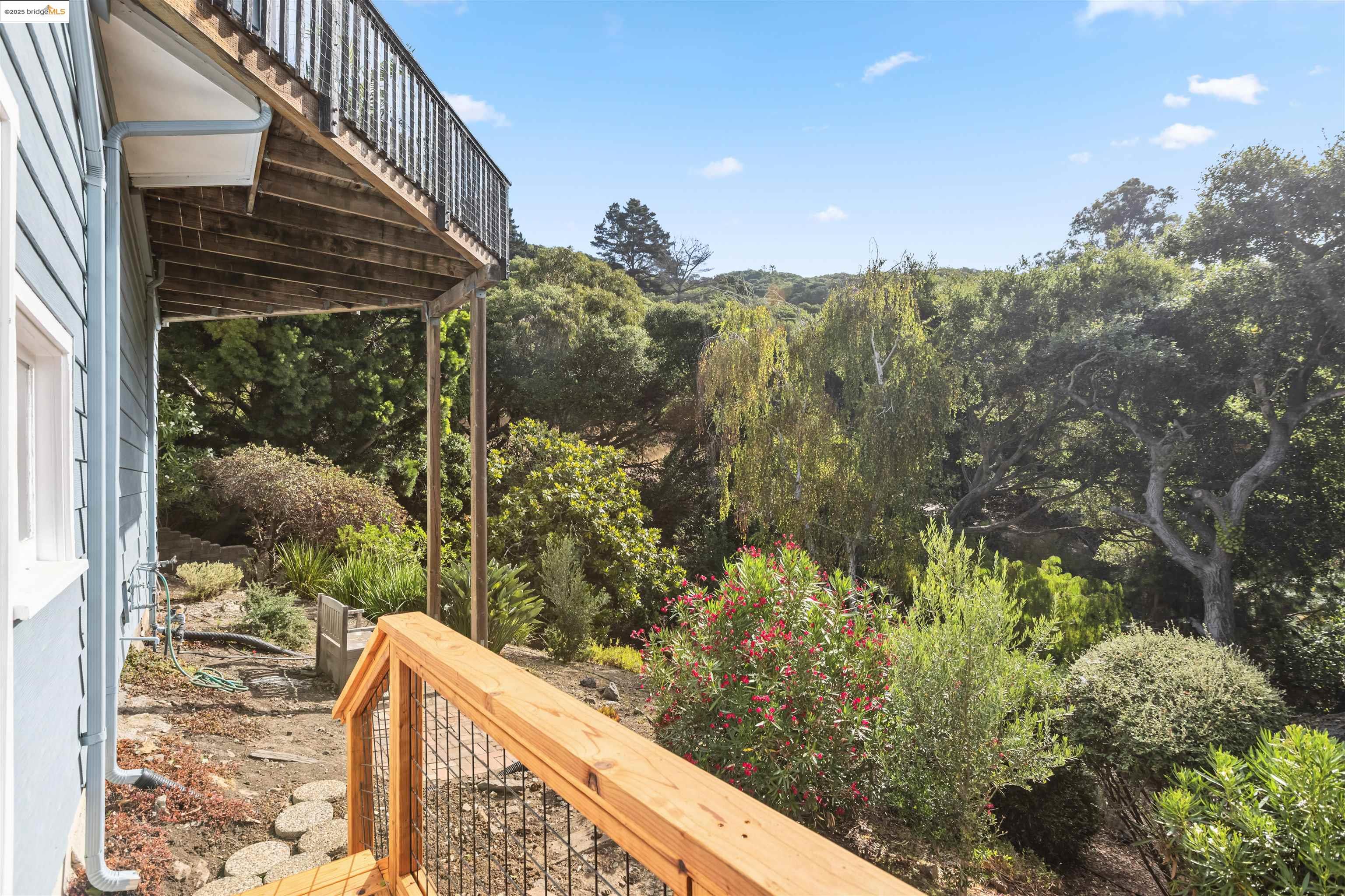 Detail Gallery Image 27 of 33 For 7318 Gladys Ave, El Cerrito,  CA 94530 - 3 Beds | 1 Baths