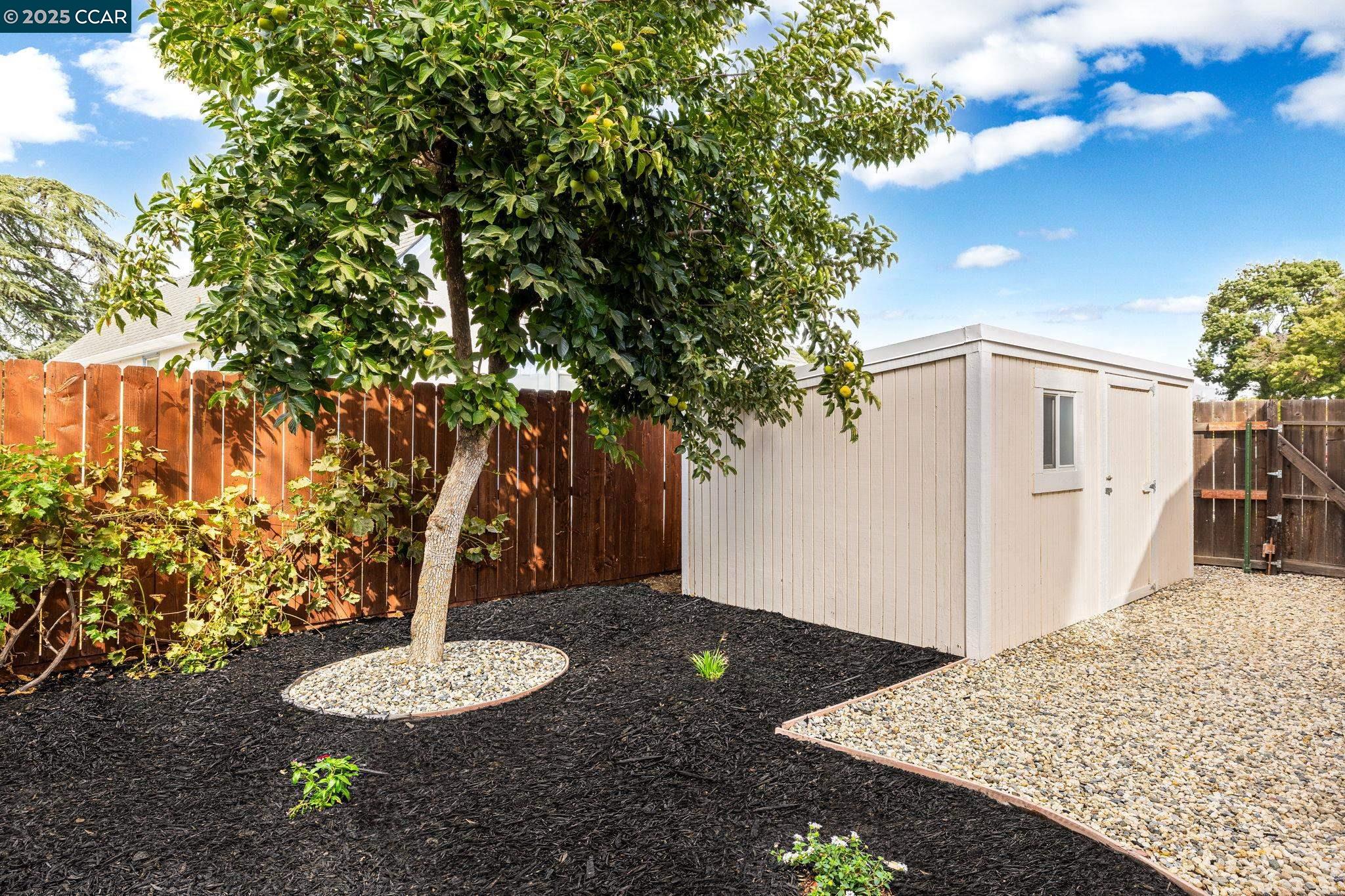 Detail Gallery Image 29 of 43 For 127 Elvira St, Livermore,  CA 94550 - 3 Beds | 2 Baths