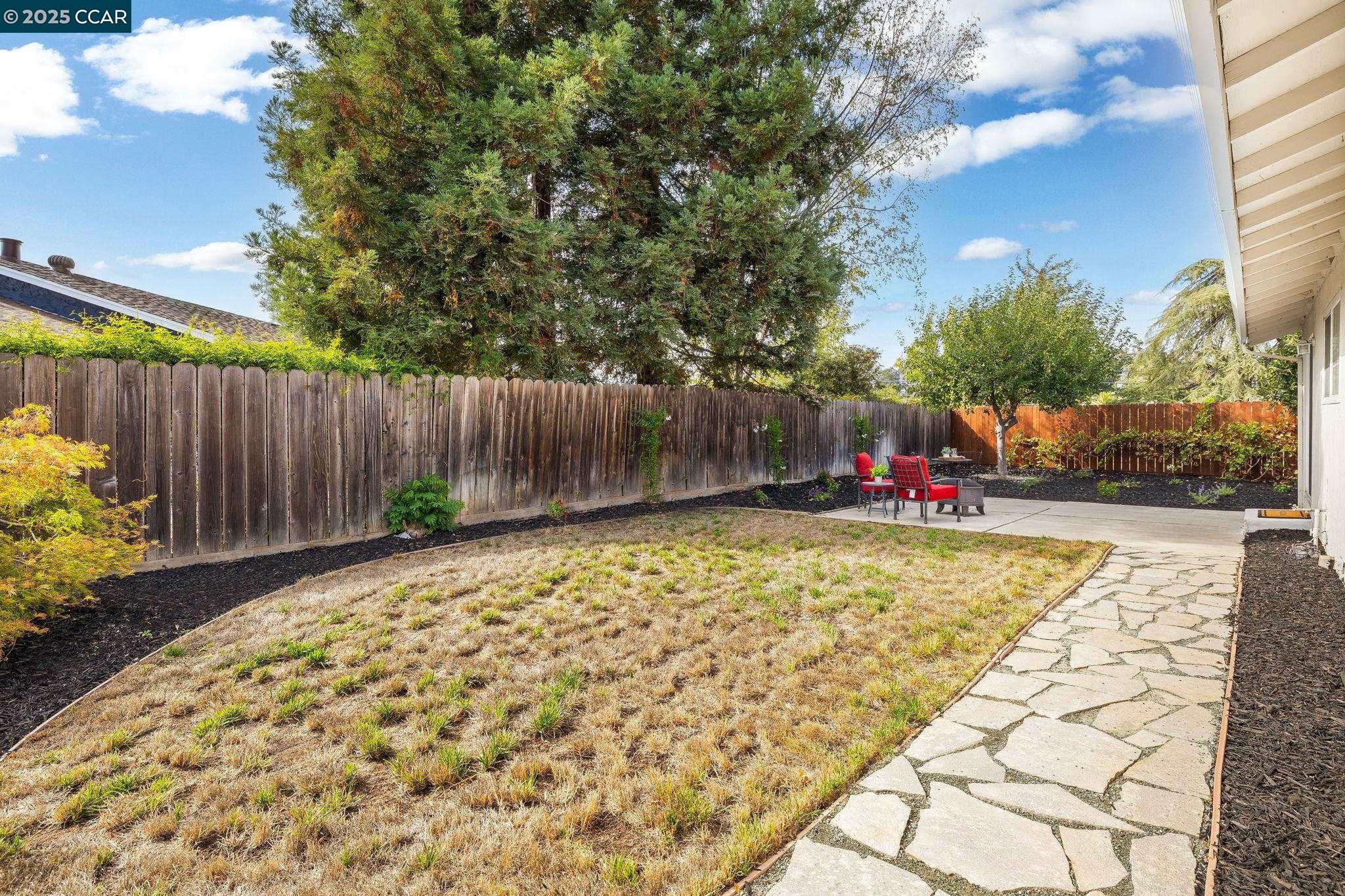 Detail Gallery Image 30 of 43 For 127 Elvira St, Livermore,  CA 94550 - 3 Beds | 2 Baths