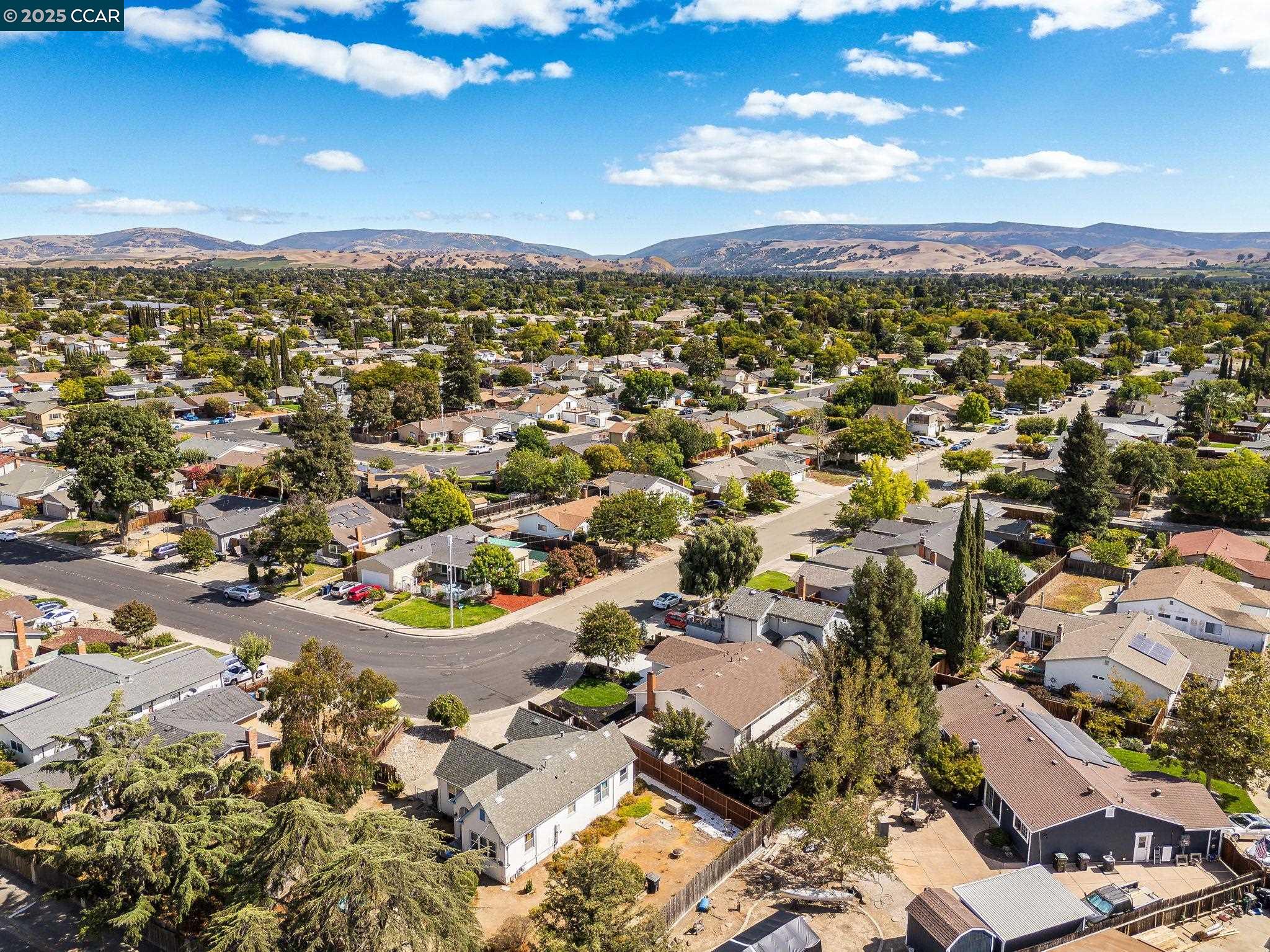 Detail Gallery Image 38 of 43 For 127 Elvira St, Livermore,  CA 94550 - 3 Beds | 2 Baths