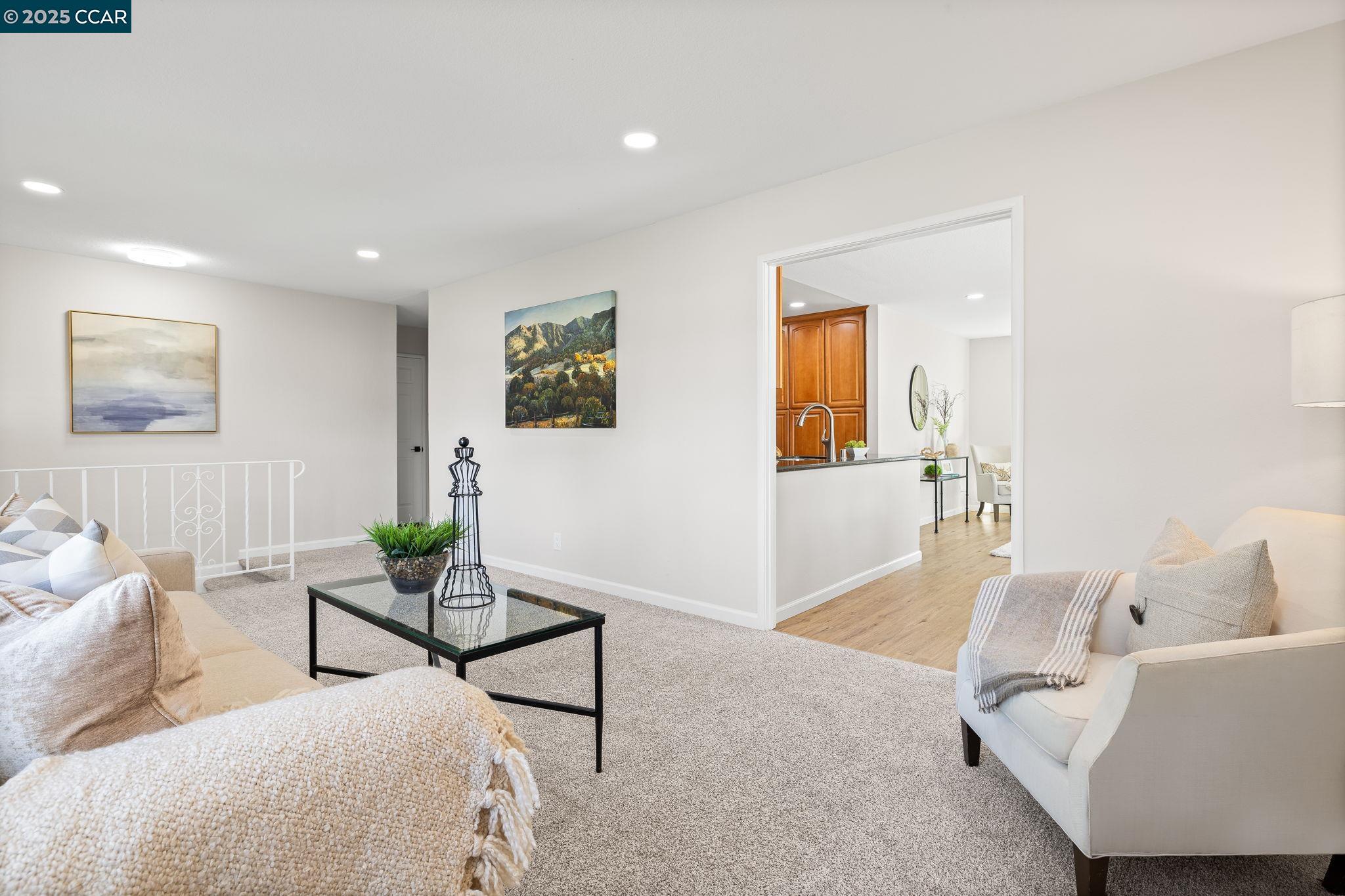 Detail Gallery Image 6 of 43 For 127 Elvira St, Livermore,  CA 94550 - 3 Beds | 2 Baths