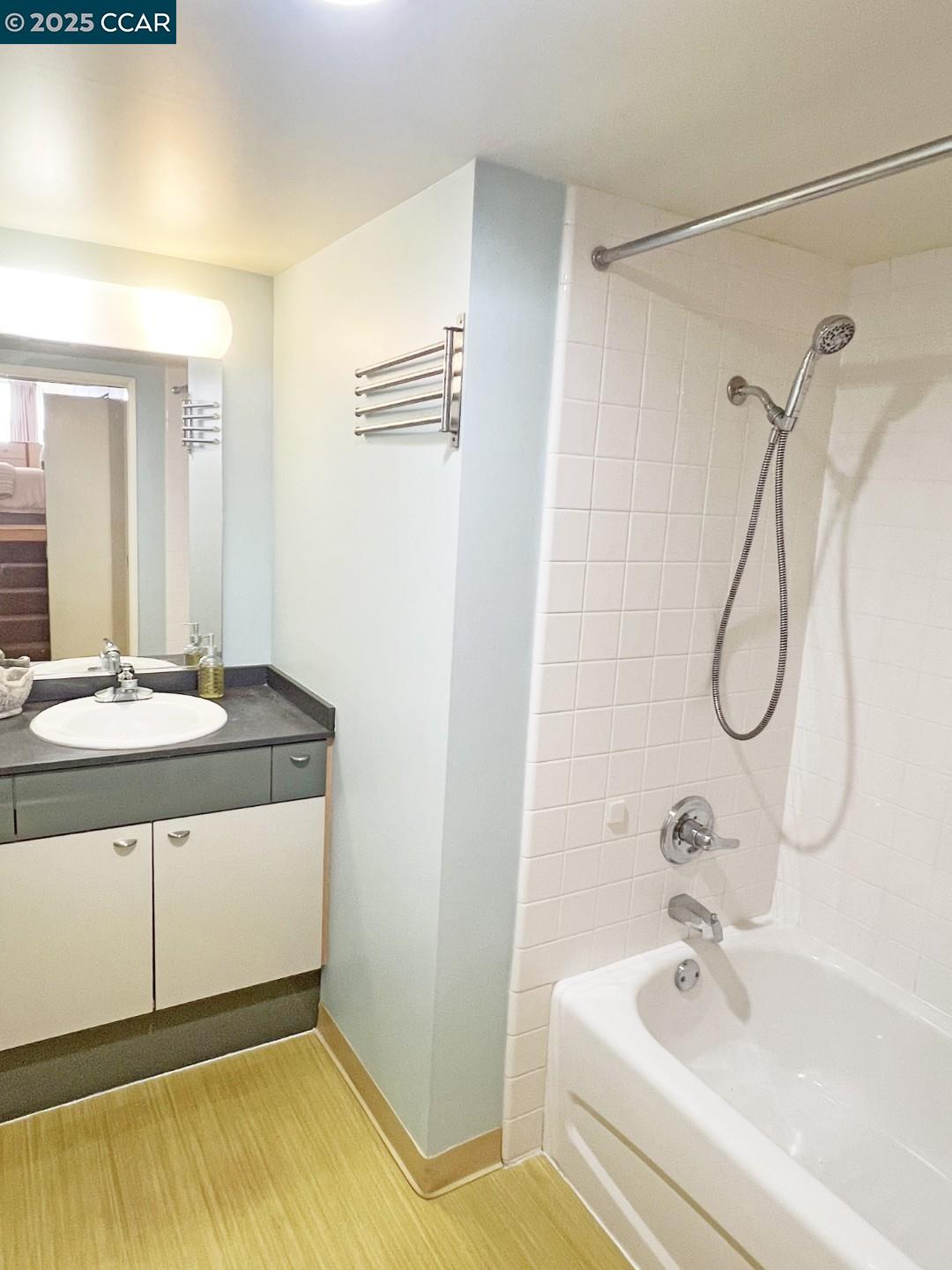 Photo #11: 41111158 Listing: Photo #11