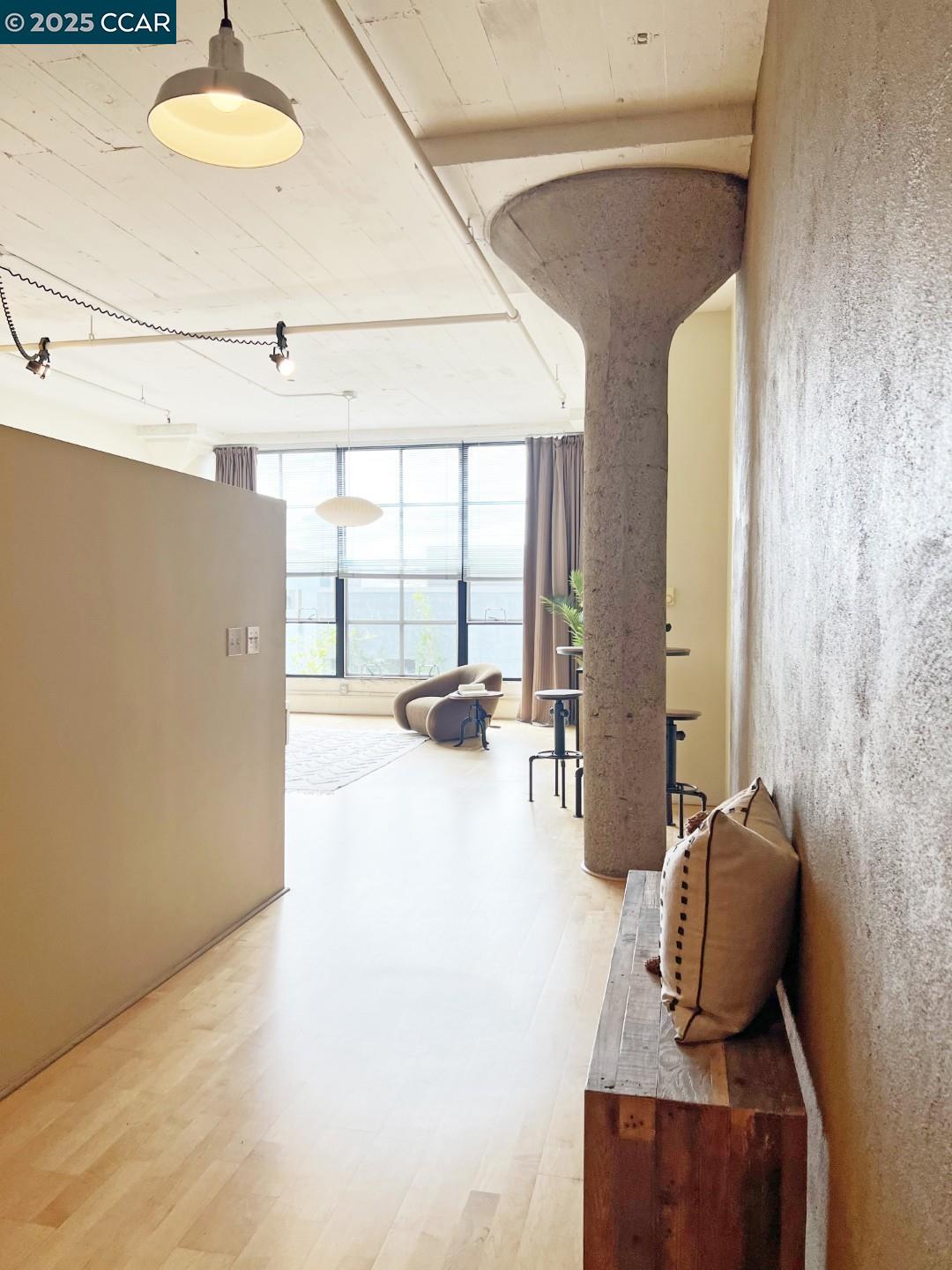 Photo #7: 41111158 Listing: Photo #7