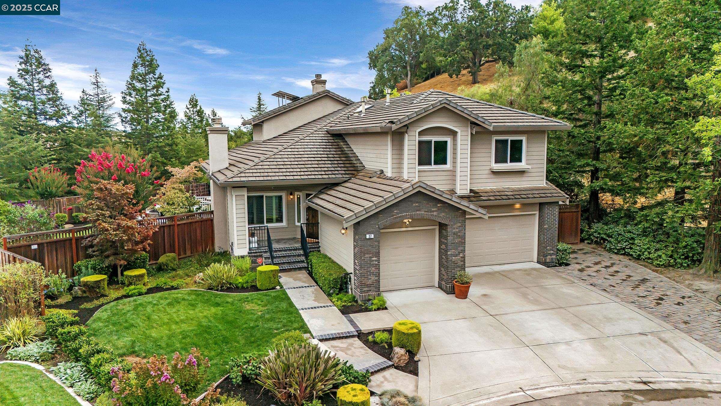 Front Image Thumbnail for CC41111160