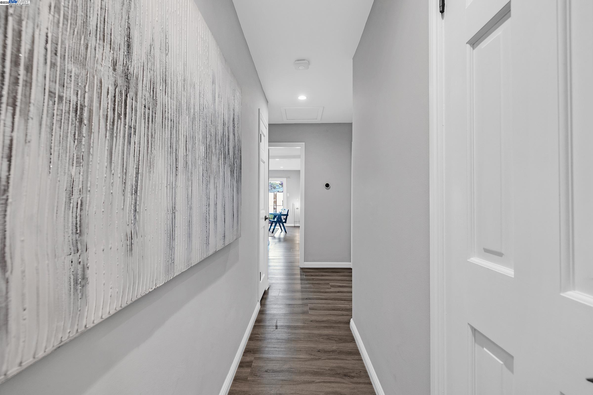 Detail Gallery Image 12 of 32 For 209 Mansfield Dr, South San Francisco,  CA 94080 - 4 Beds | 1 Baths