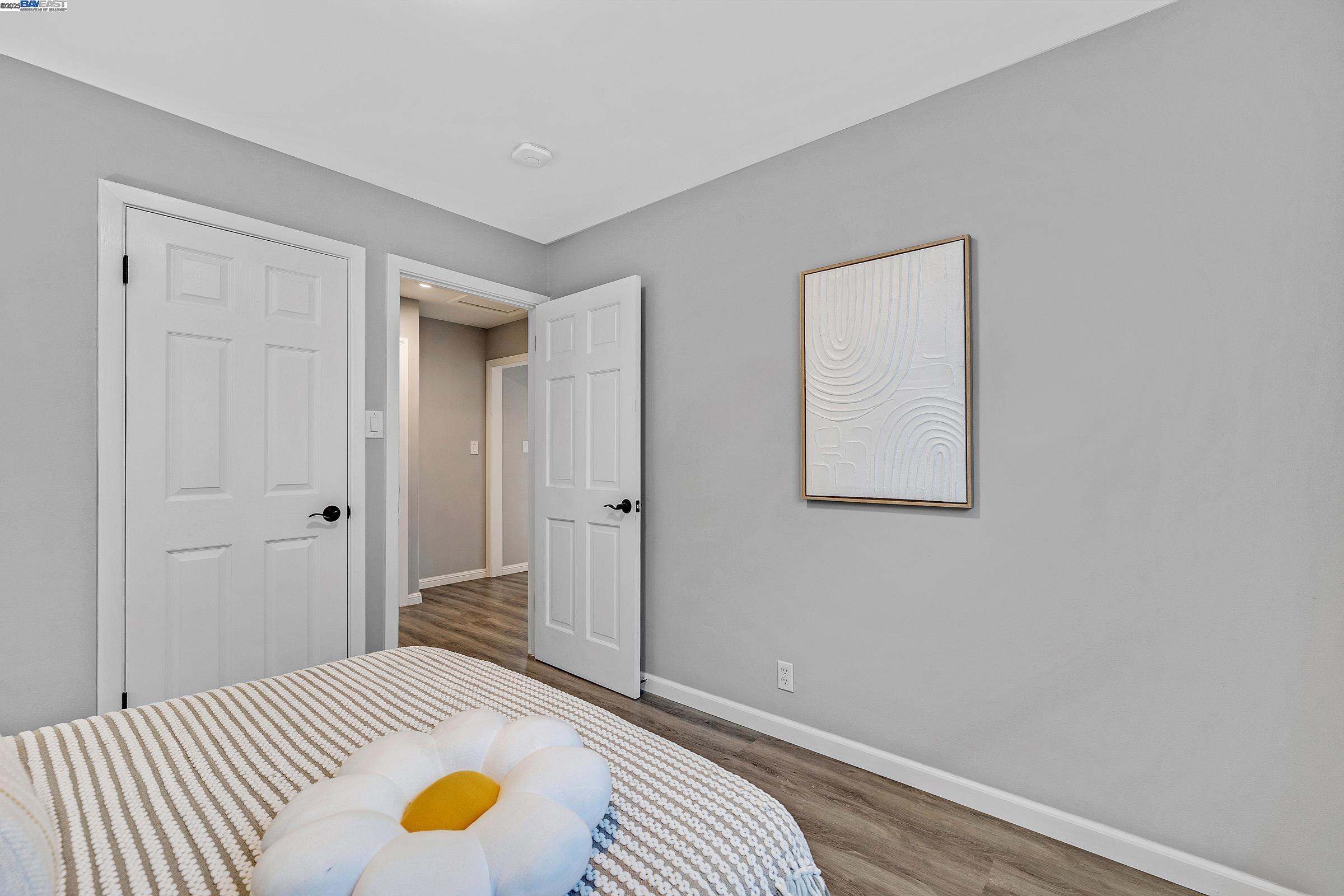 Detail Gallery Image 14 of 32 For 209 Mansfield Dr, South San Francisco,  CA 94080 - 4 Beds | 1 Baths
