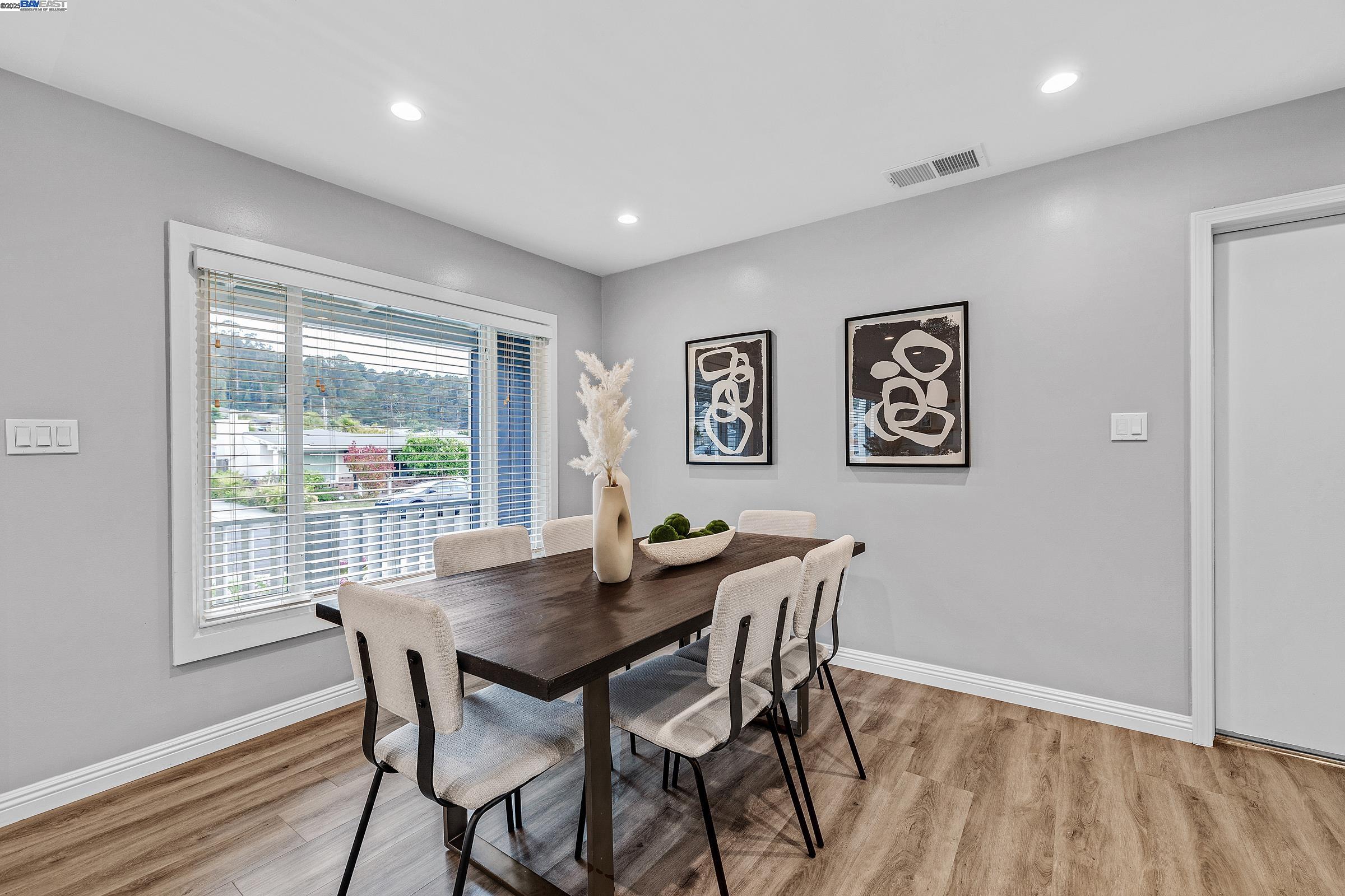 Detail Gallery Image 7 of 32 For 209 Mansfield Dr, South San Francisco,  CA 94080 - 4 Beds | 1 Baths