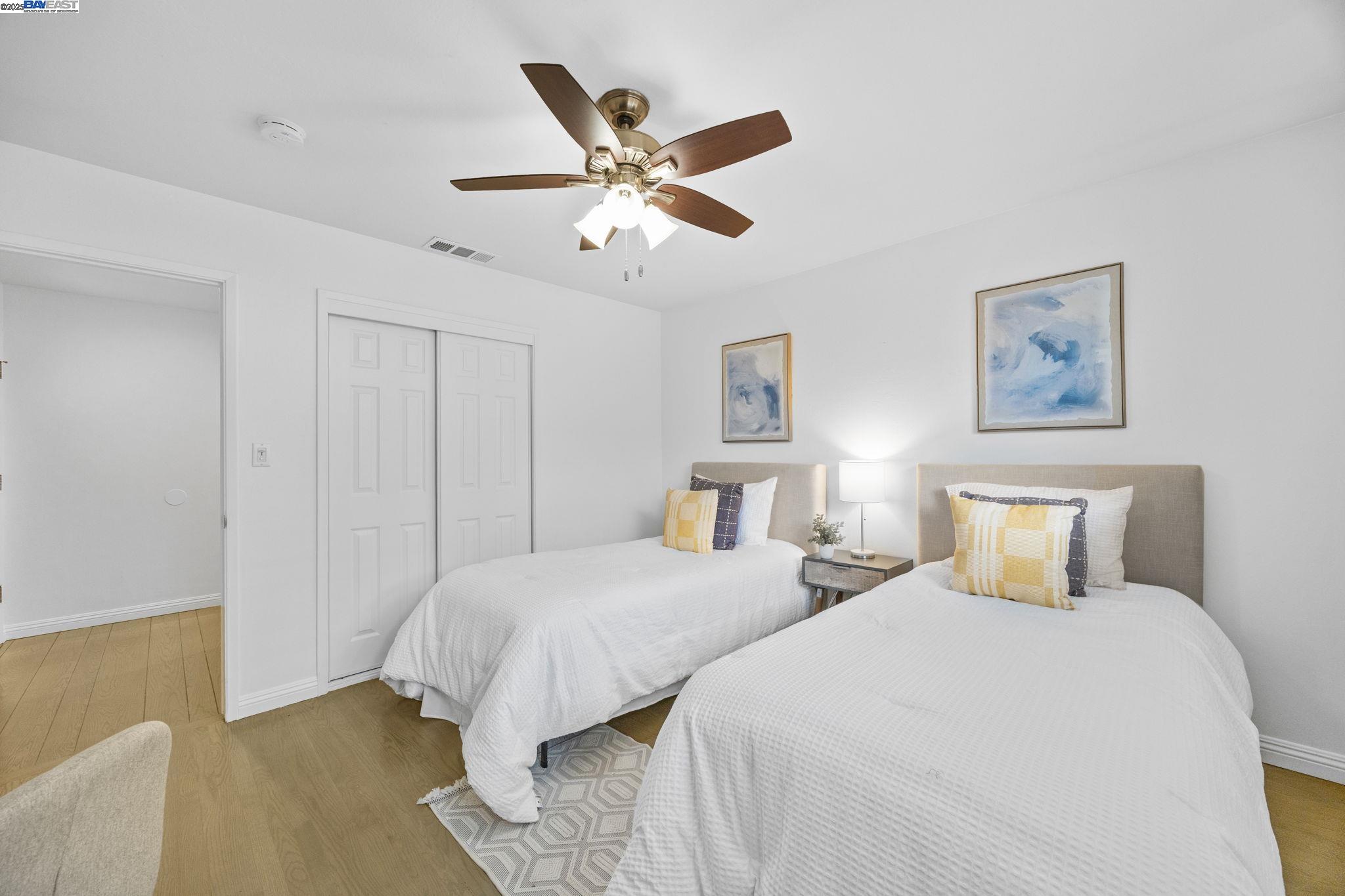Detail Gallery Image 13 of 34 For 20089 Meadowlark Dr, Castro Valley,  CA 94546 - 4 Beds | 2 Baths