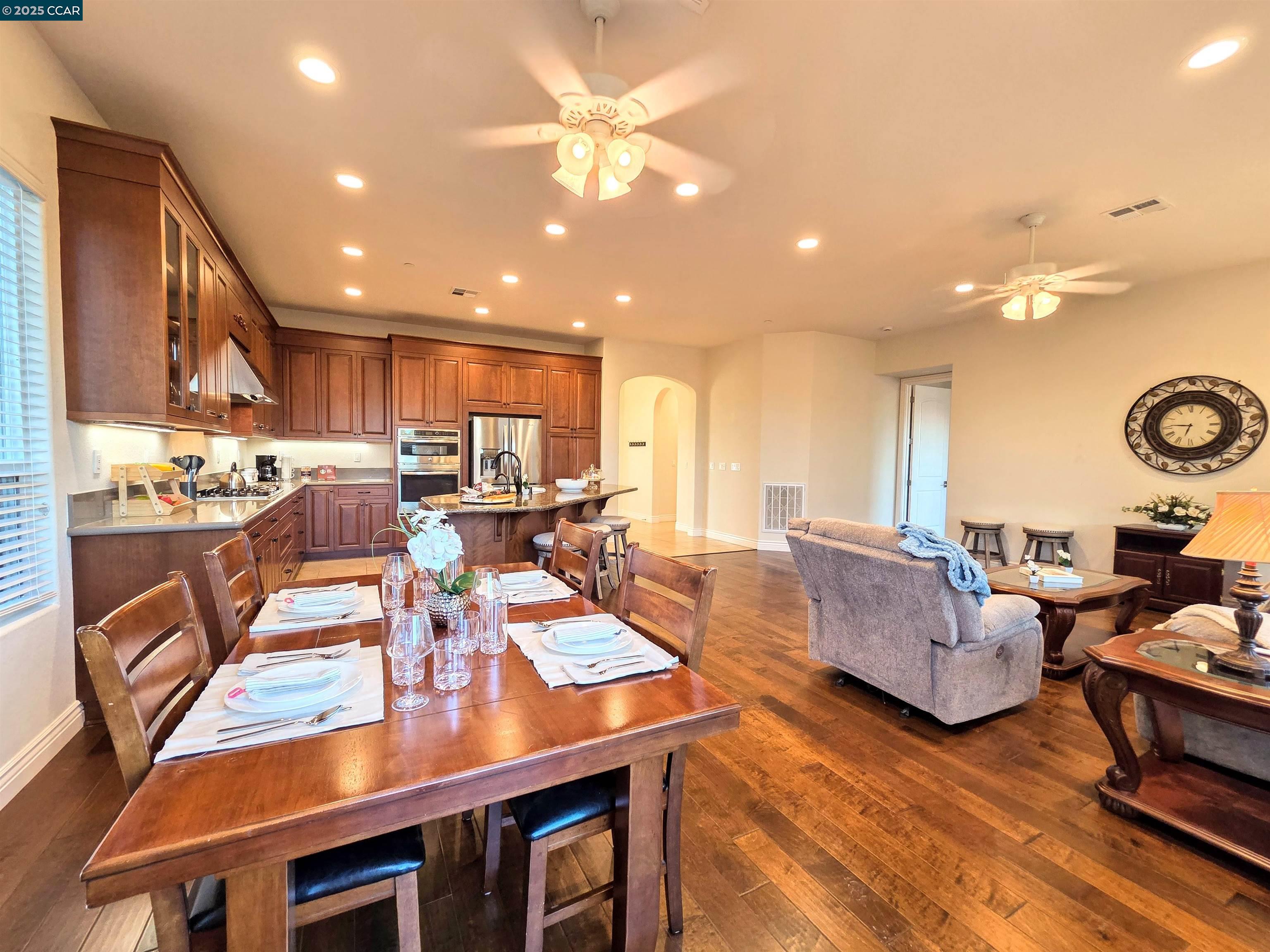 Detail Gallery Image 18 of 33 For 1735 Veneto Ln, Brentwood,  CA 94513 - 2 Beds | 2 Baths