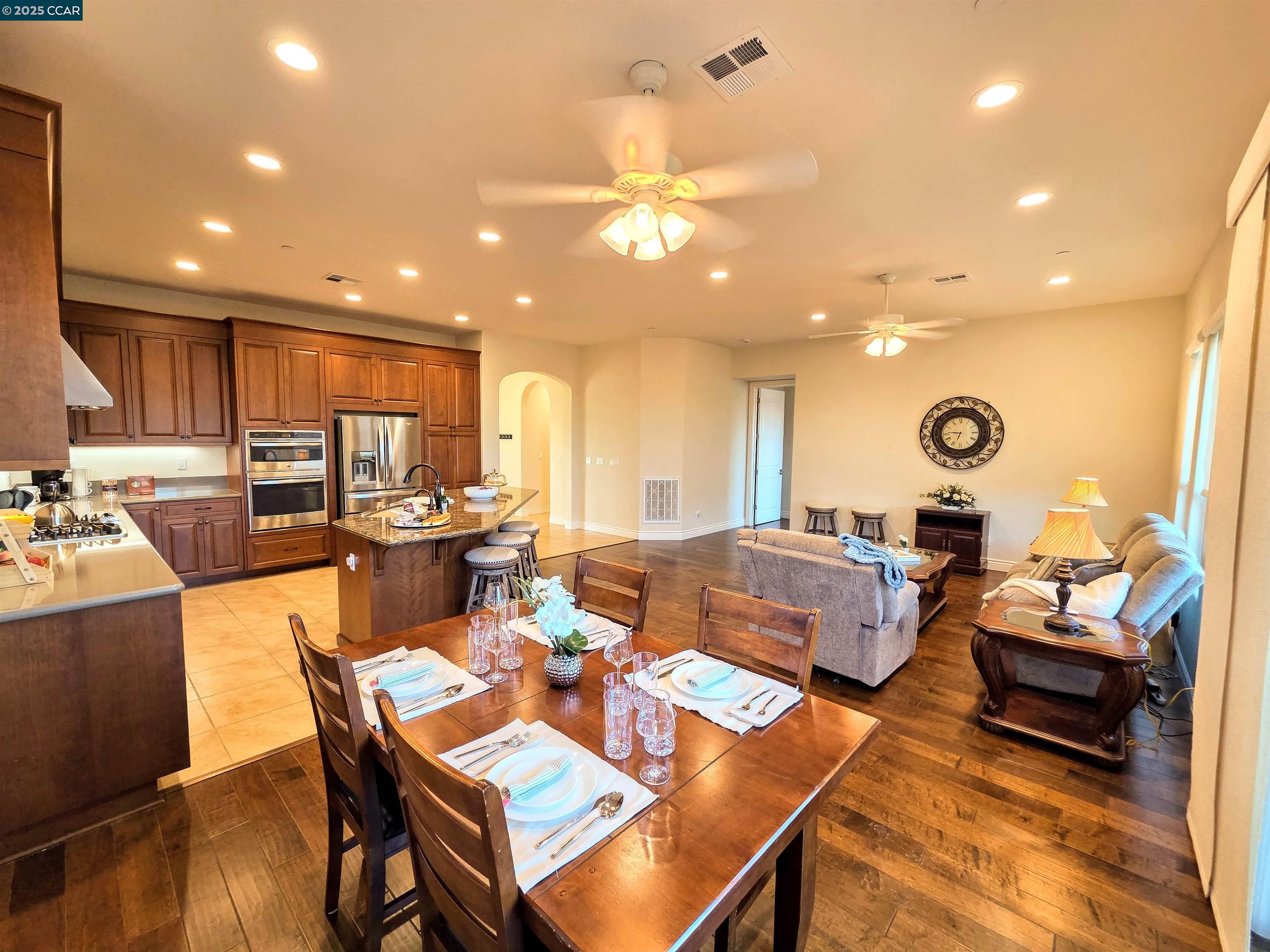 Detail Gallery Image 20 of 33 For 1735 Veneto Ln, Brentwood,  CA 94513 - 2 Beds | 2 Baths