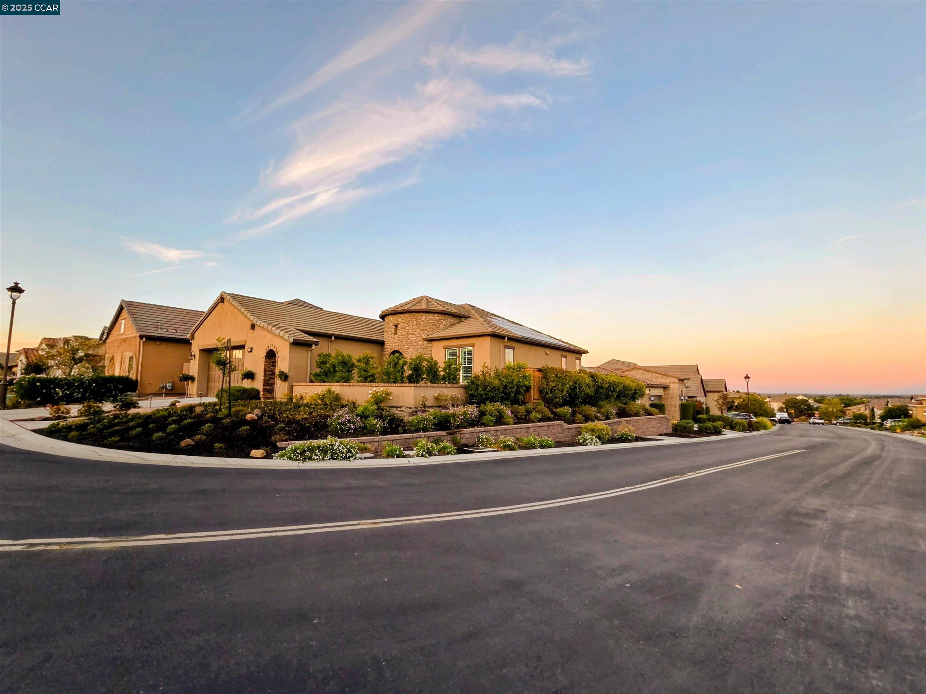 Detail Gallery Image 31 of 33 For 1735 Veneto Ln, Brentwood,  CA 94513 - 2 Beds | 2 Baths