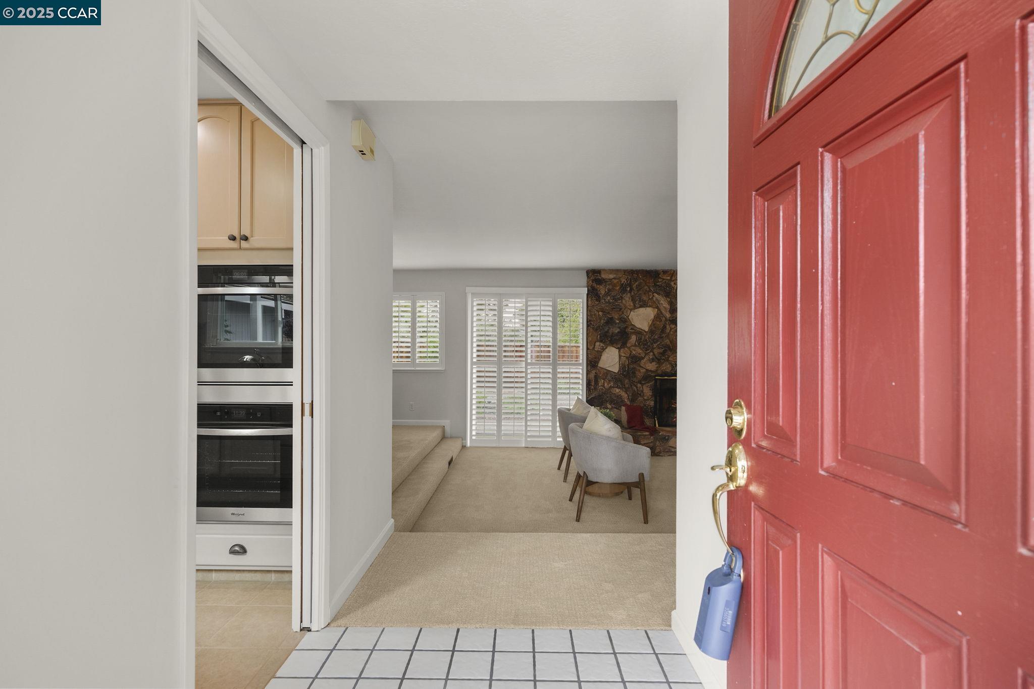 Detail Gallery Image 3 of 29 For 1152 via Doble, Concord,  CA 94521 - 4 Beds | 2 Baths