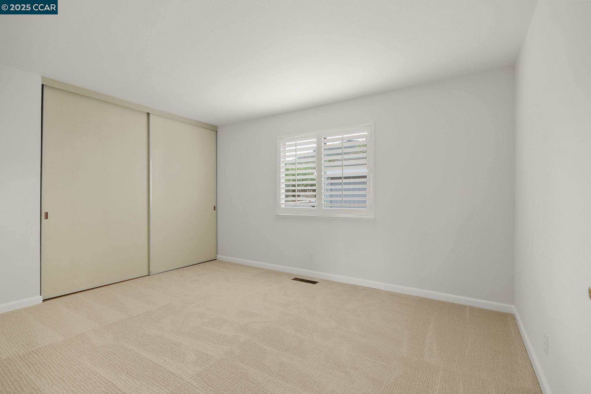 Detail Gallery Image 22 of 29 For 1152 via Doble, Concord,  CA 94521 - 4 Beds | 2 Baths