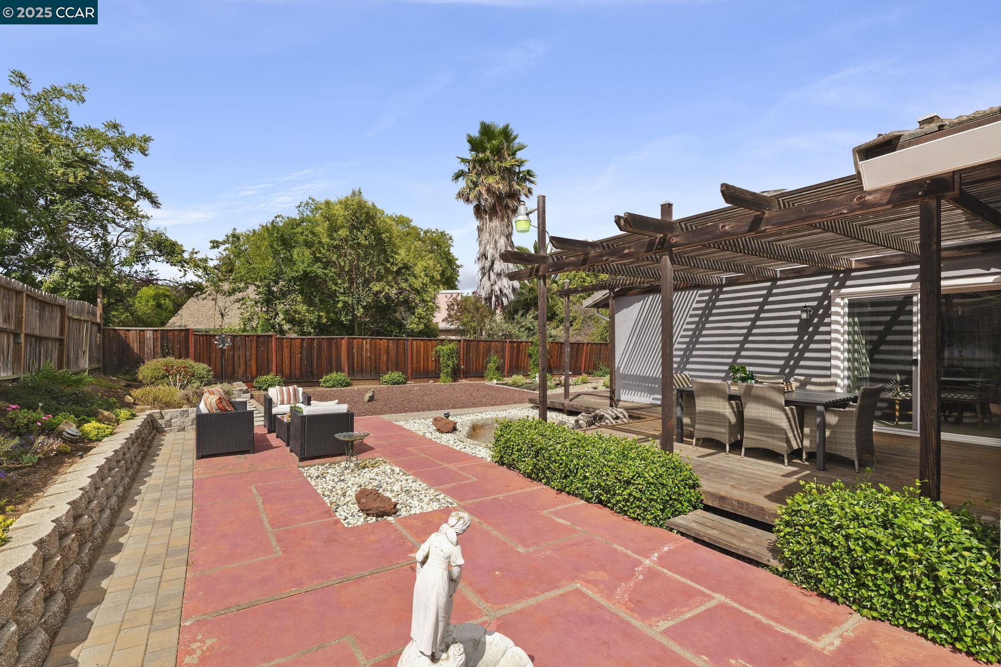 Detail Gallery Image 25 of 29 For 1152 via Doble, Concord,  CA 94521 - 4 Beds | 2 Baths