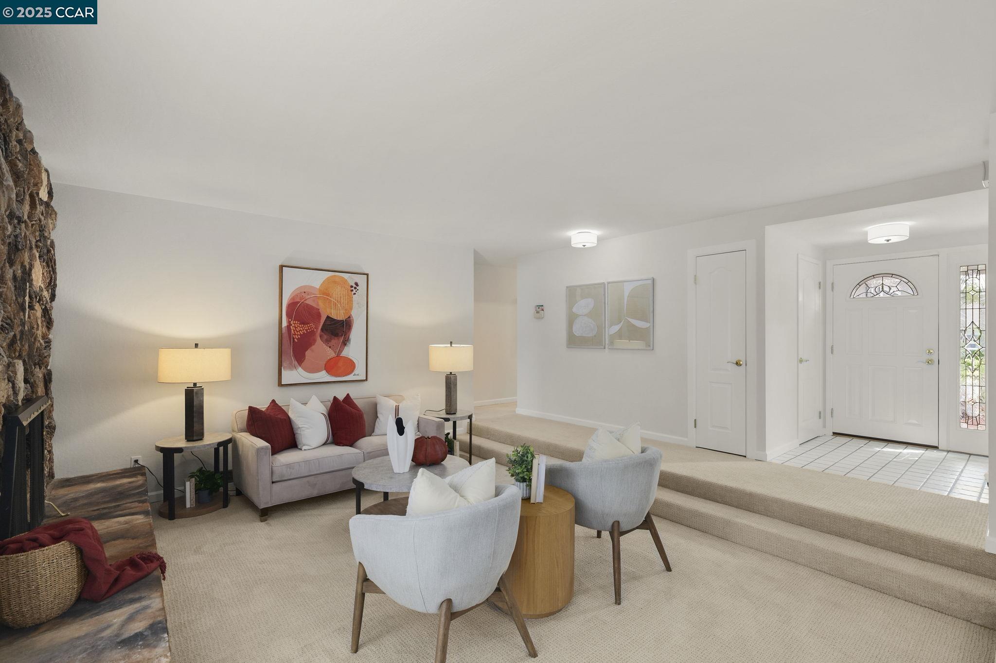 Detail Gallery Image 4 of 29 For 1152 via Doble, Concord,  CA 94521 - 4 Beds | 2 Baths