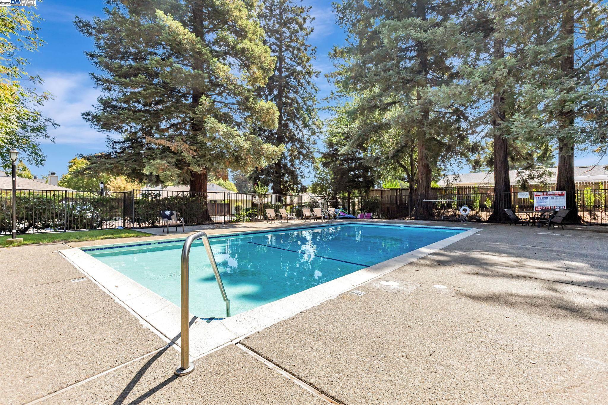 Detail Gallery Image 25 of 27 For 2692 Shadow Mountain Drive, San Ramon,  CA 94583-1828 - 2 Beds | 2 Baths