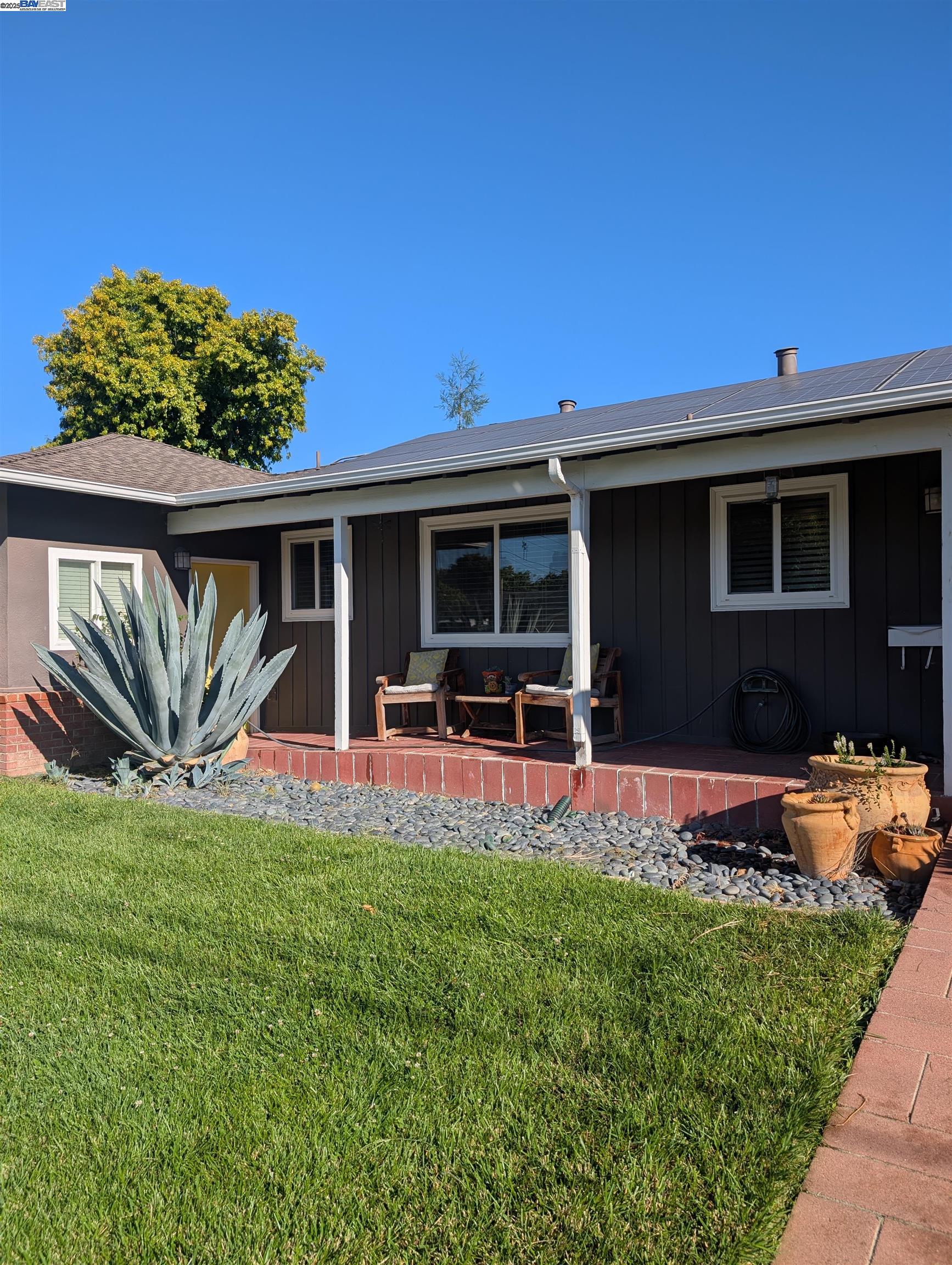 Detail Gallery Image 10 of 12 For 4017 Silver St, Pleasanton,  CA 94566 - 4 Beds | 2 Baths