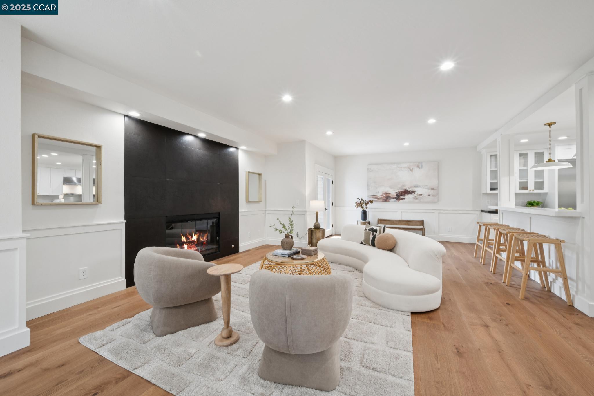 Detail Gallery Image 13 of 60 For 4120 Happy Valley Rd, Lafayette,  CA 94549 - 5 Beds | 4/1 Baths