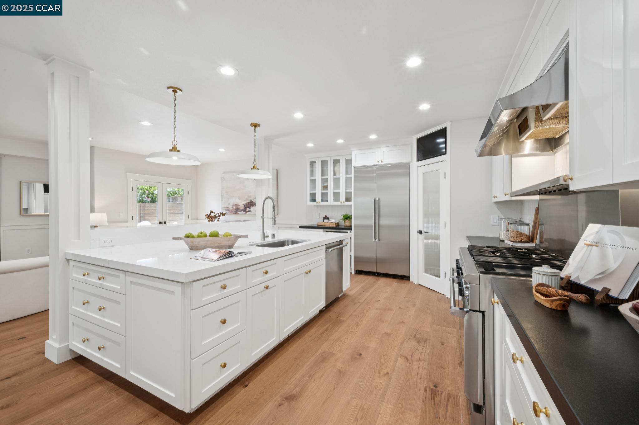 Detail Gallery Image 14 of 60 For 4120 Happy Valley Rd, Lafayette,  CA 94549 - 5 Beds | 4/1 Baths