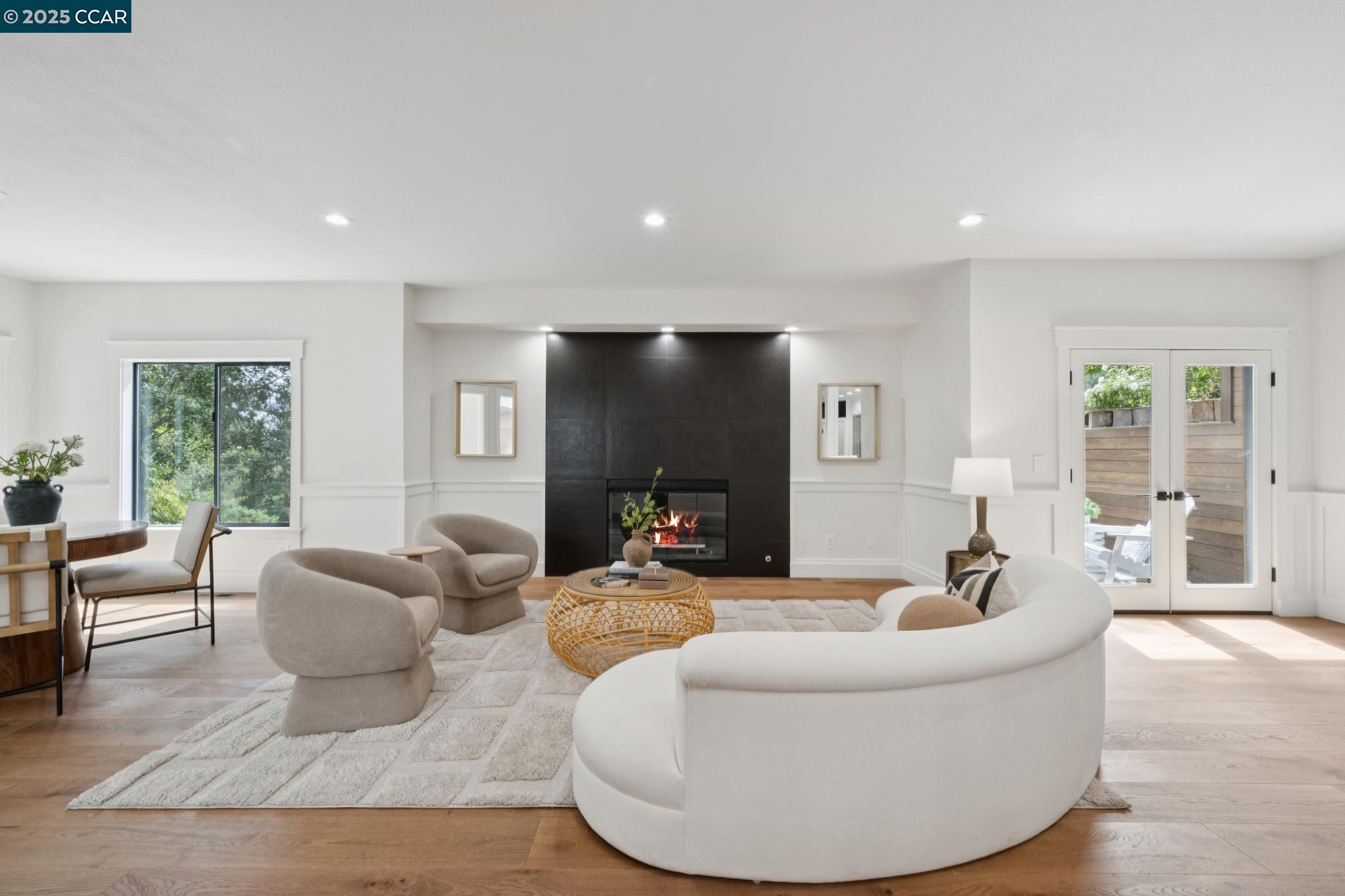 Detail Gallery Image 23 of 60 For 4120 Happy Valley Rd, Lafayette,  CA 94549 - 5 Beds | 4/1 Baths
