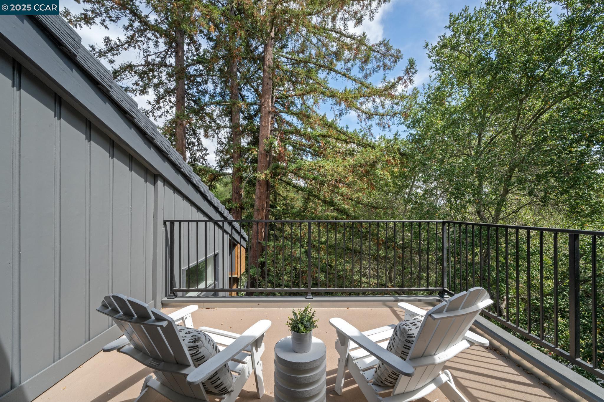 Detail Gallery Image 32 of 60 For 4120 Happy Valley Rd, Lafayette,  CA 94549 - 5 Beds | 4/1 Baths